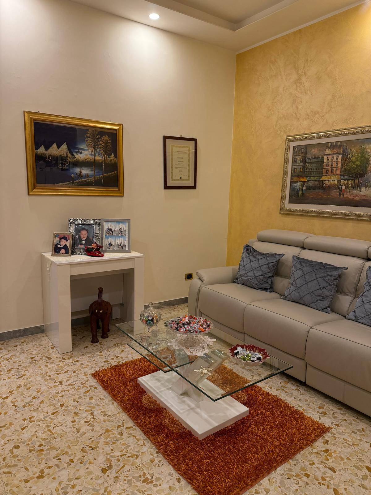 Appartamento in vendita a Salerno, Carmine