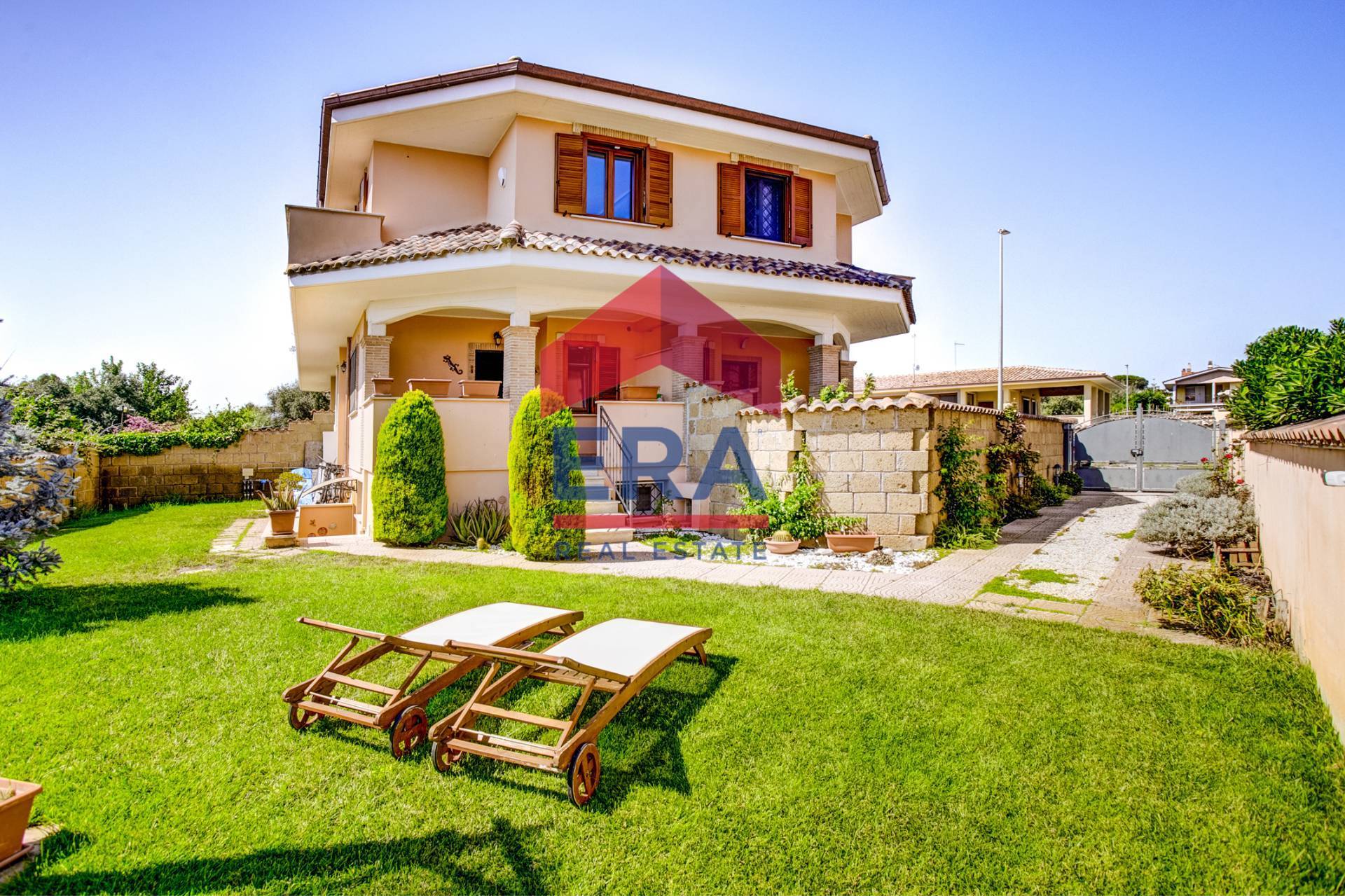 Villa o villino in vendita a Pomezia, Campo Jemini