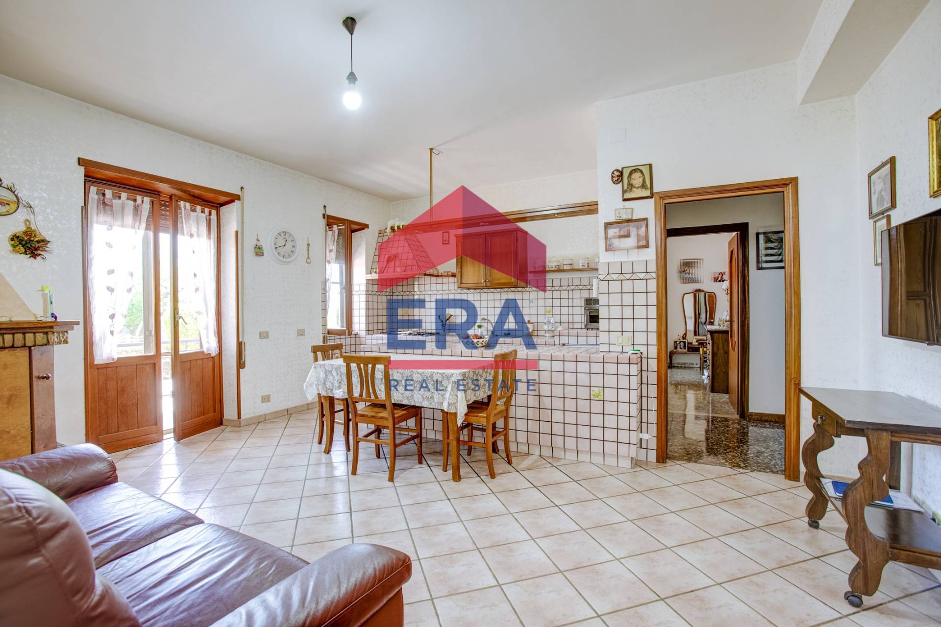 Villa singola in vendita a Pomezia