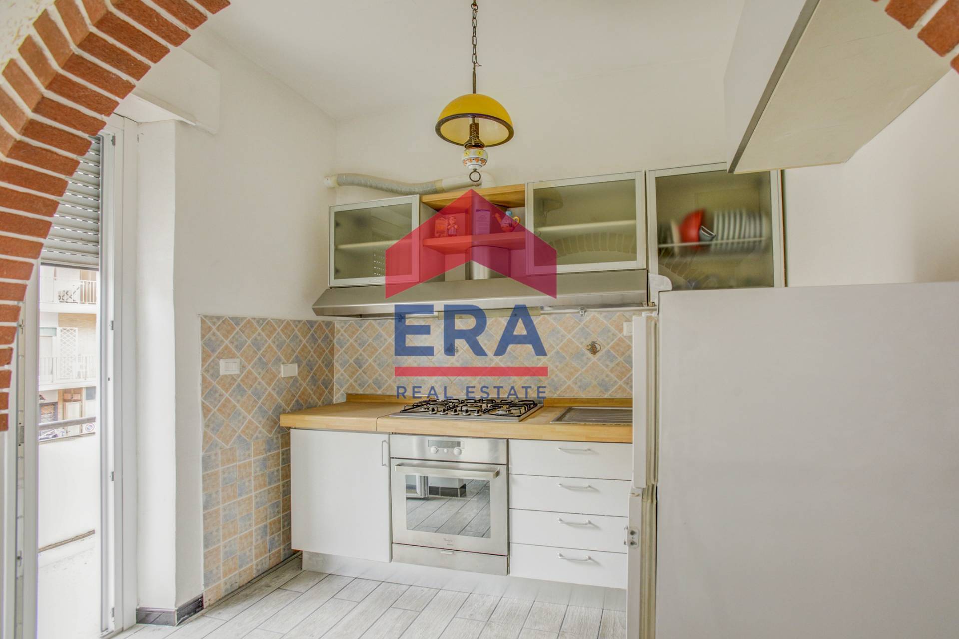 Appartamento in vendita a Pomezia, Torvaianica