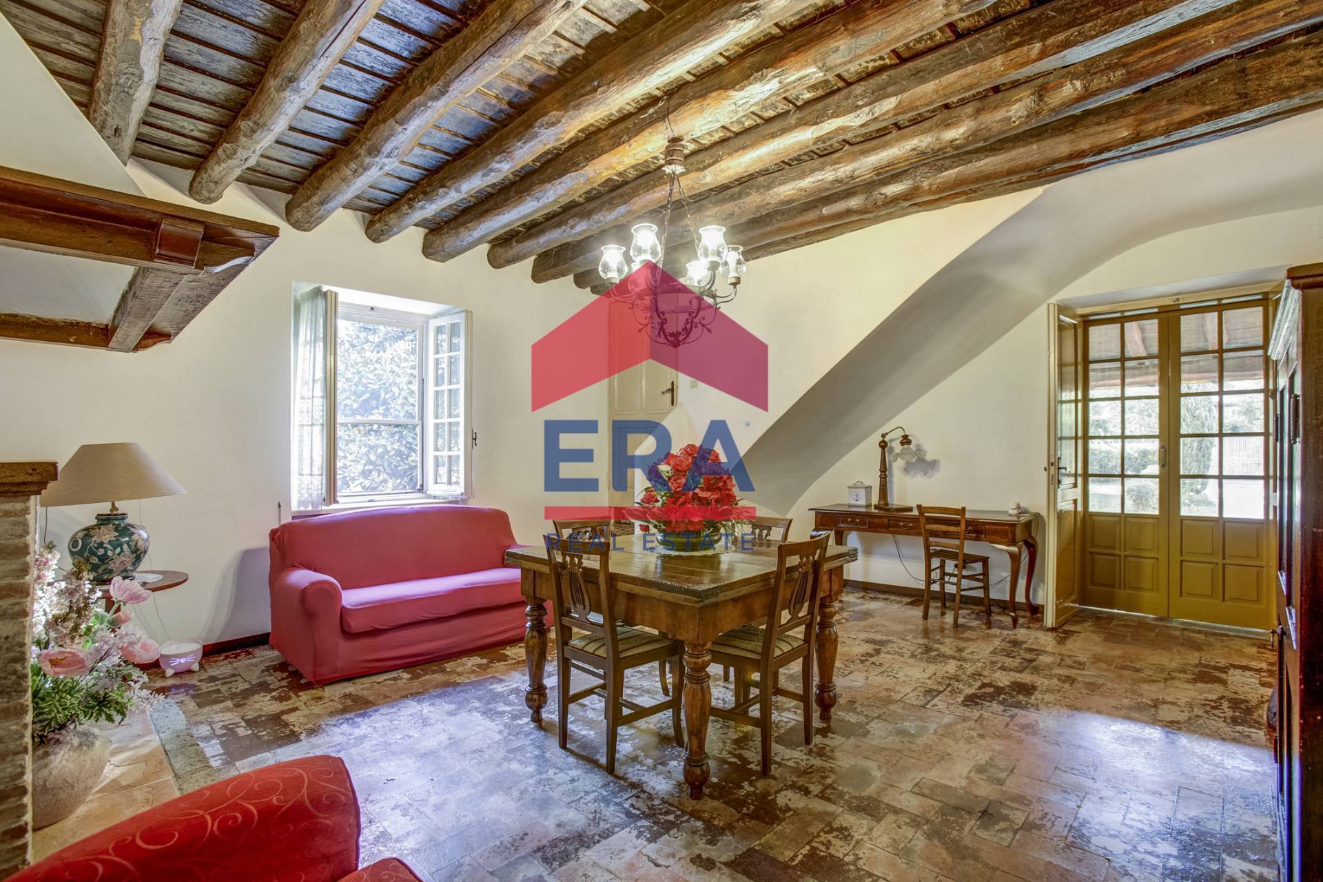 Cascina/Casale in vendita a Pomezia