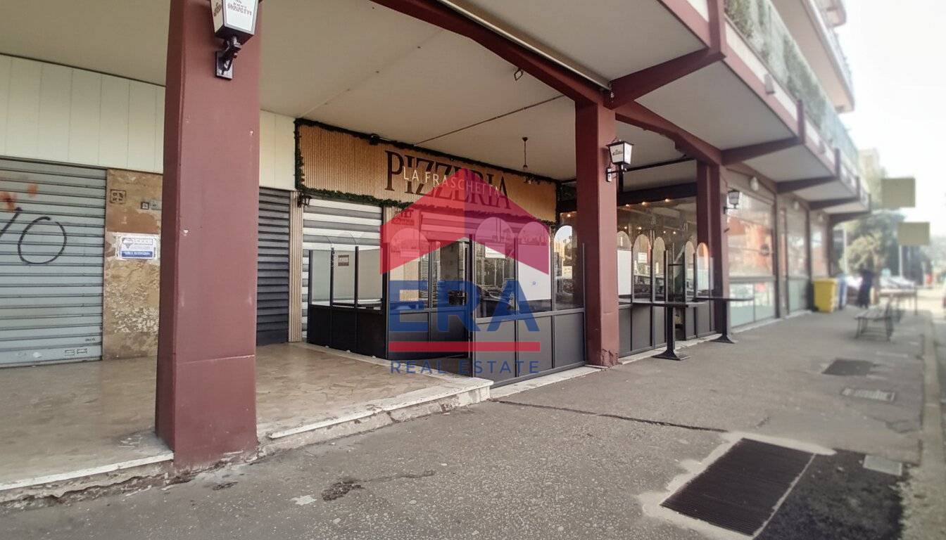 Attivit Commerciale in vendita a Pomezia, Centro