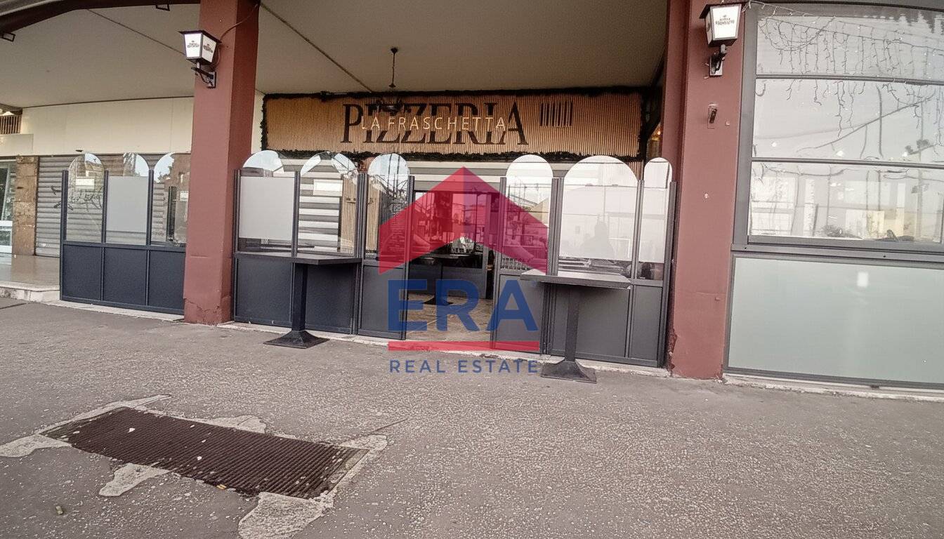 Attivit Commerciale in vendita a Pomezia, Centro