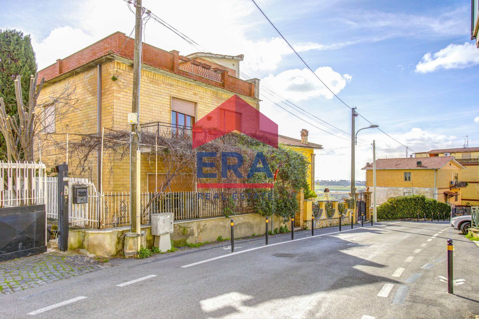 Villa in vendita a Ariccia