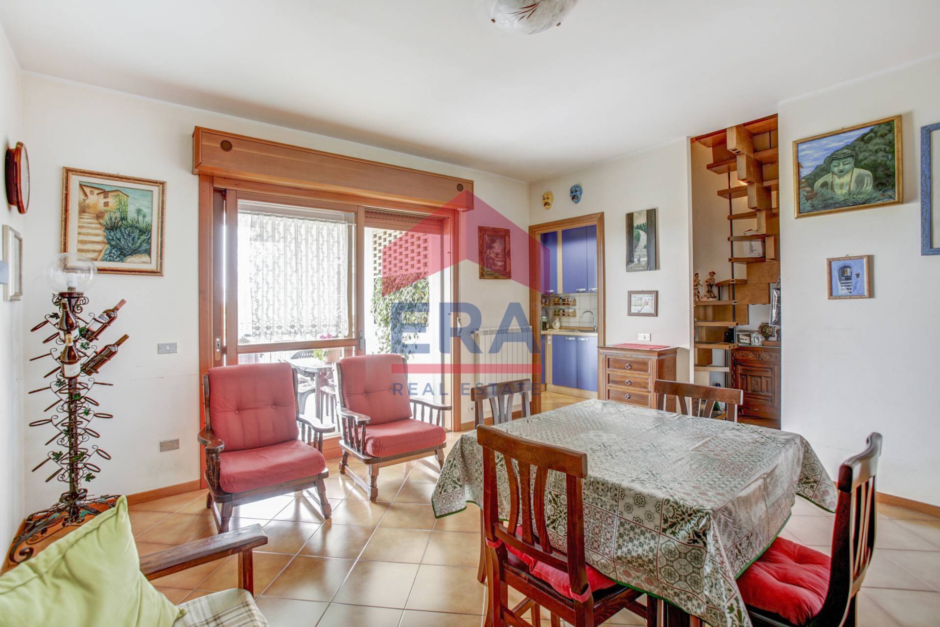 Attico/Mansarda in vendita a Pomezia, Centro