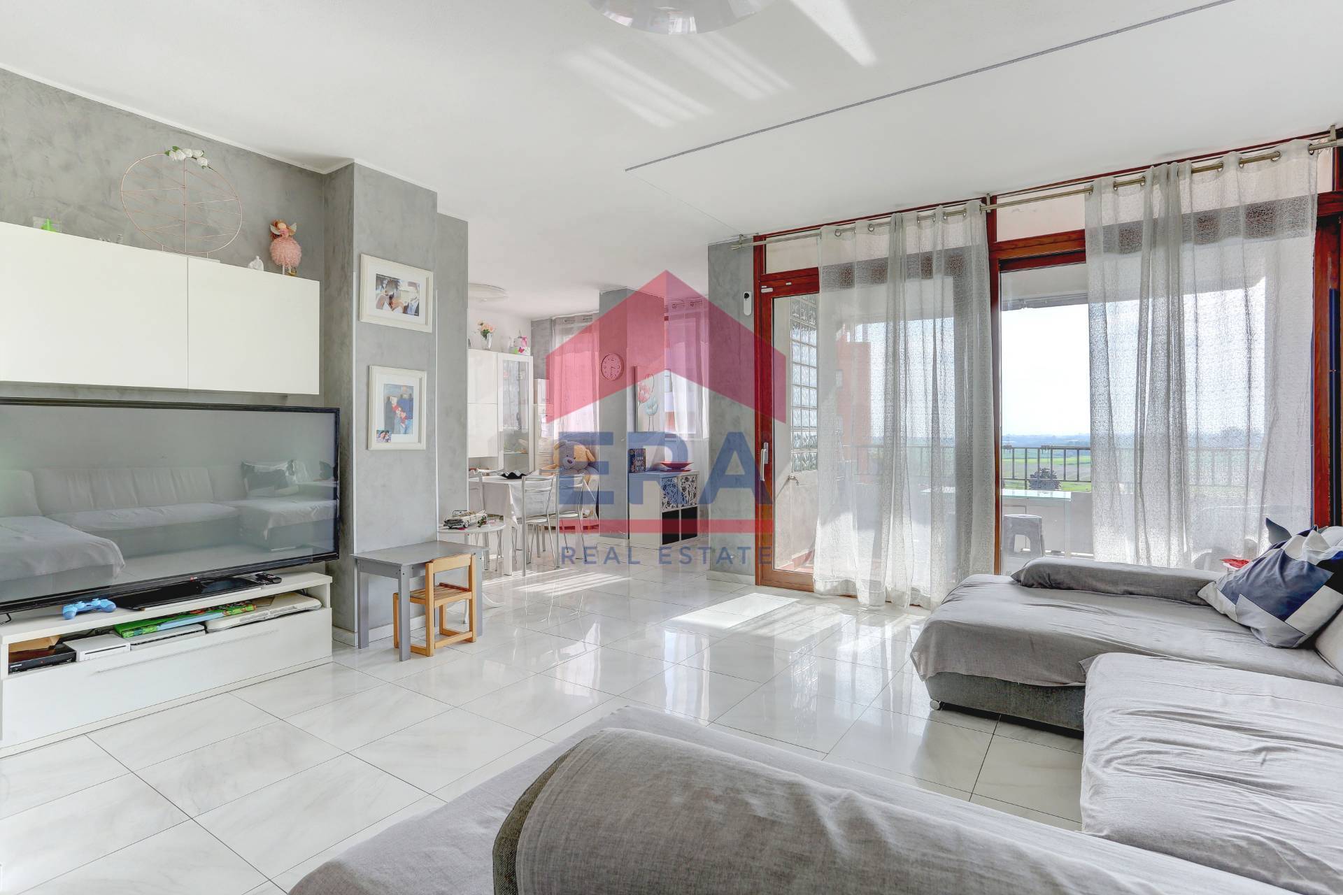 Appartamento in vendita a Pomezia, S. Palomba