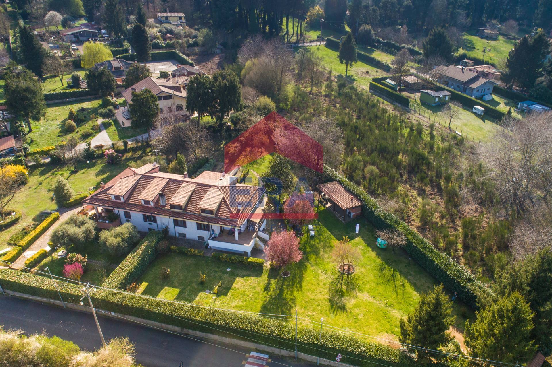 Villa bifamiliare in vendita a Rocca Priora