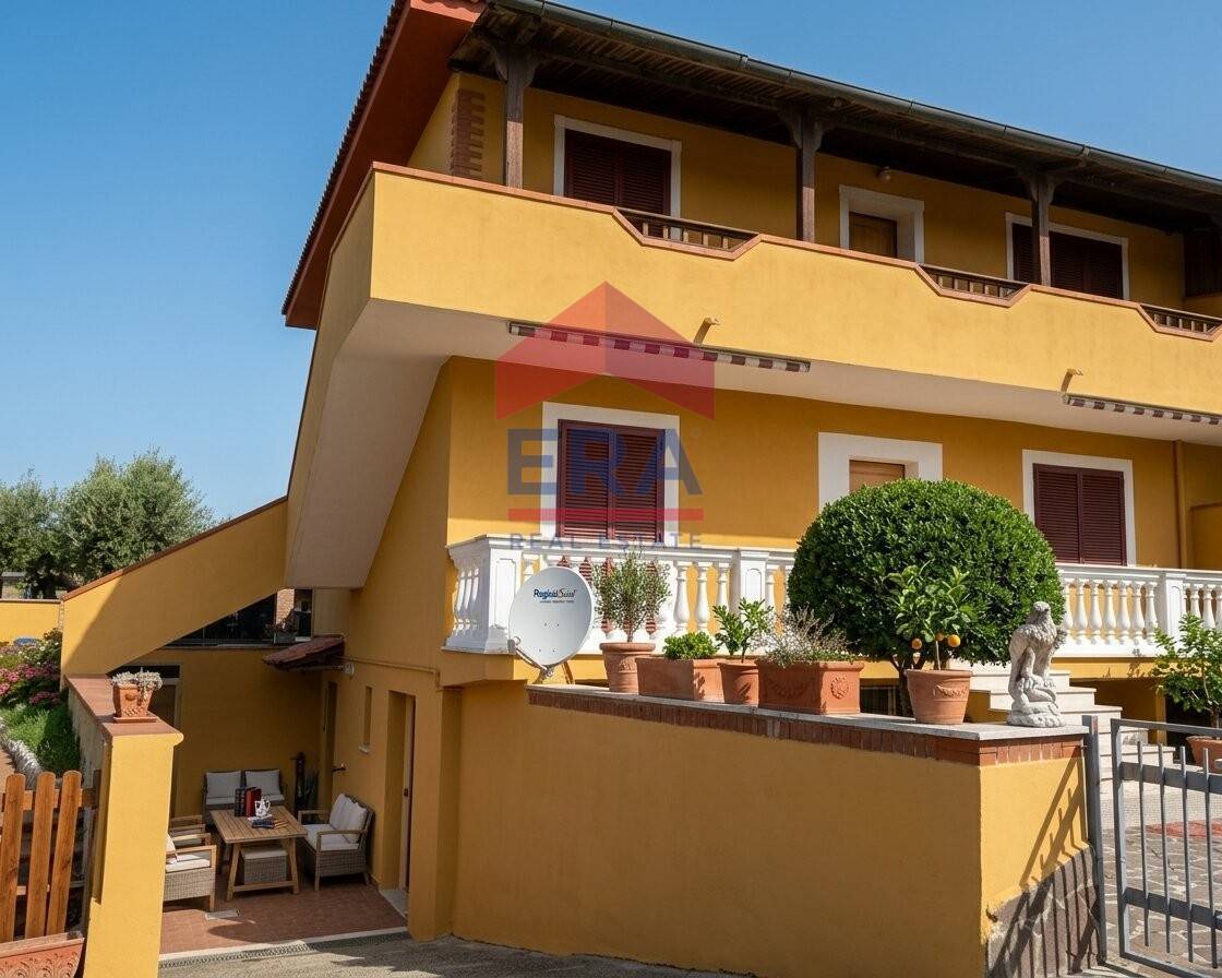 Appartamento in vendita a Pomezia, Castagnetta