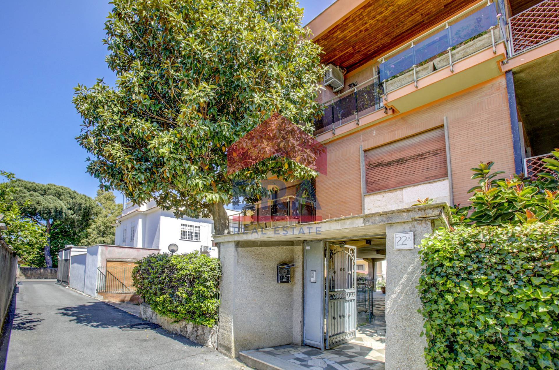 Villa bifamiliare in vendita a Roma, Acilia