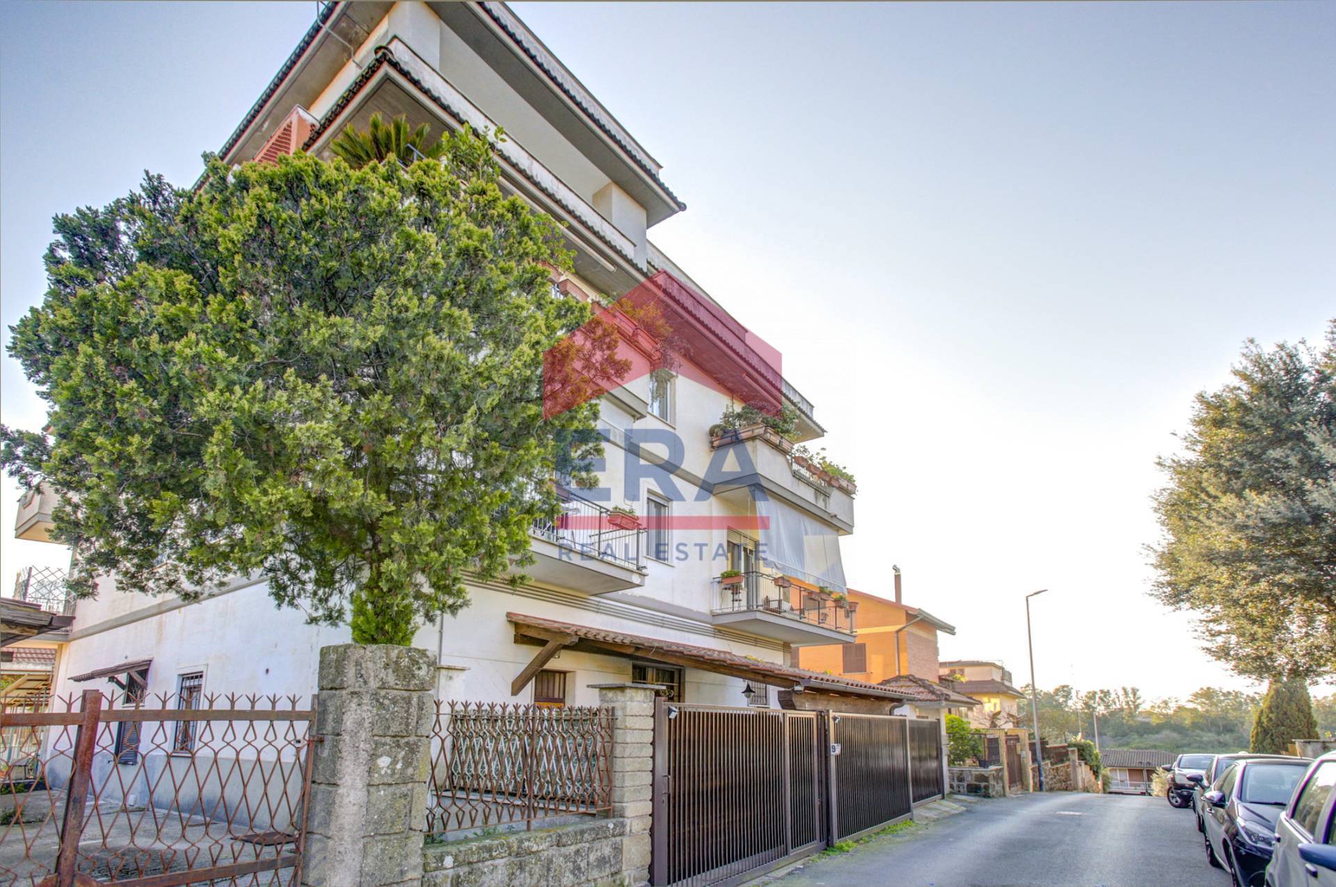 Attico/Mansarda in vendita a Roma, Montemario