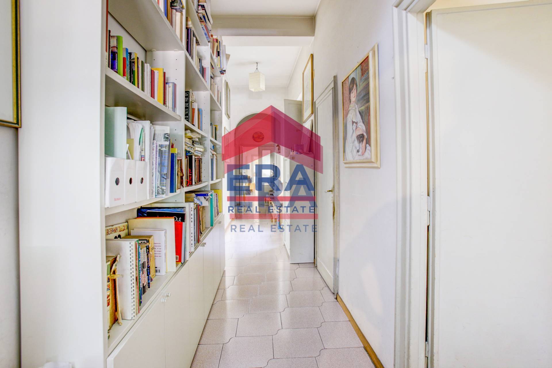 Appartamento in vendita a Roma, Bologna