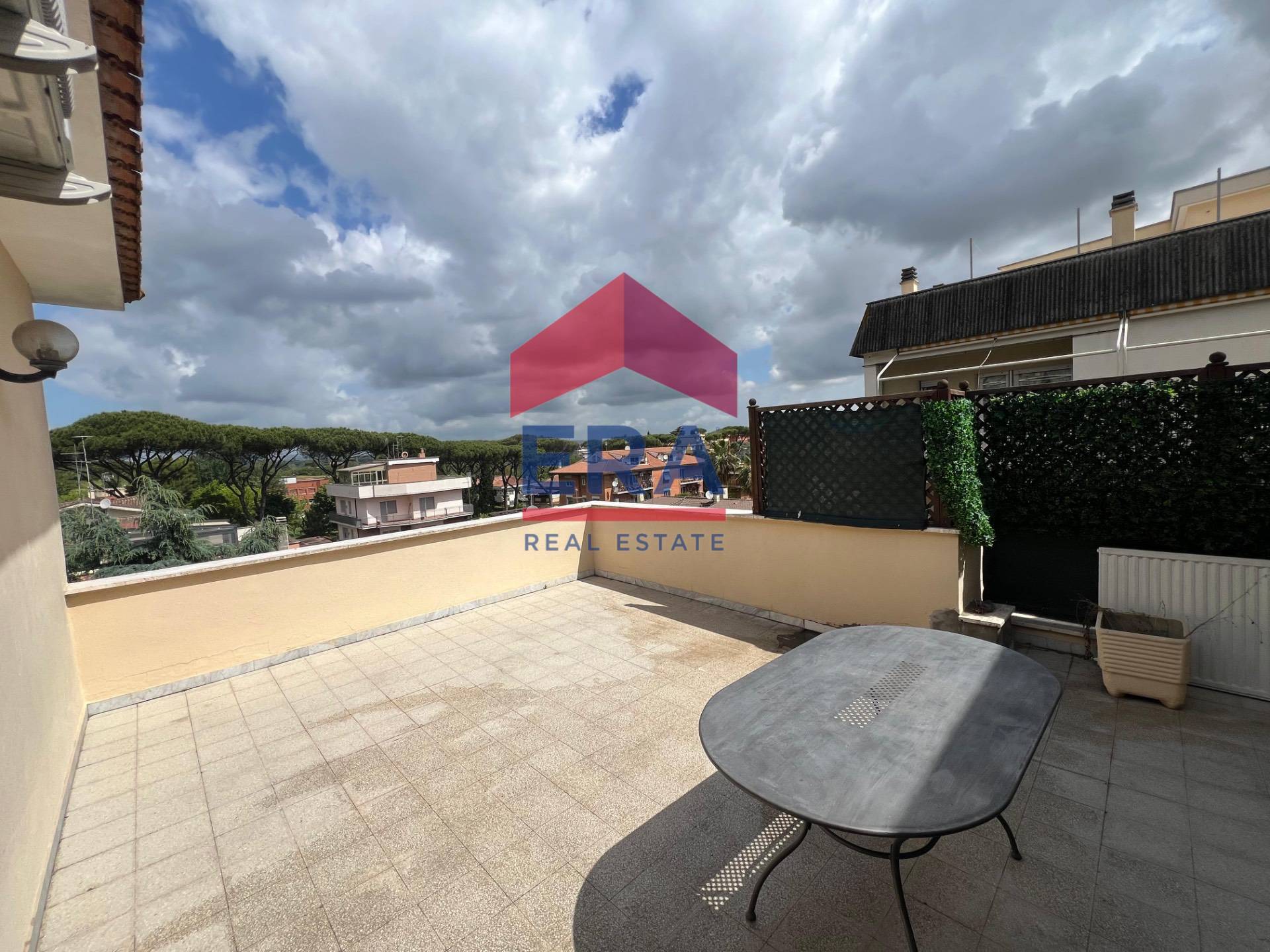 Attico/Mansarda in vendita a Roma, Cassia