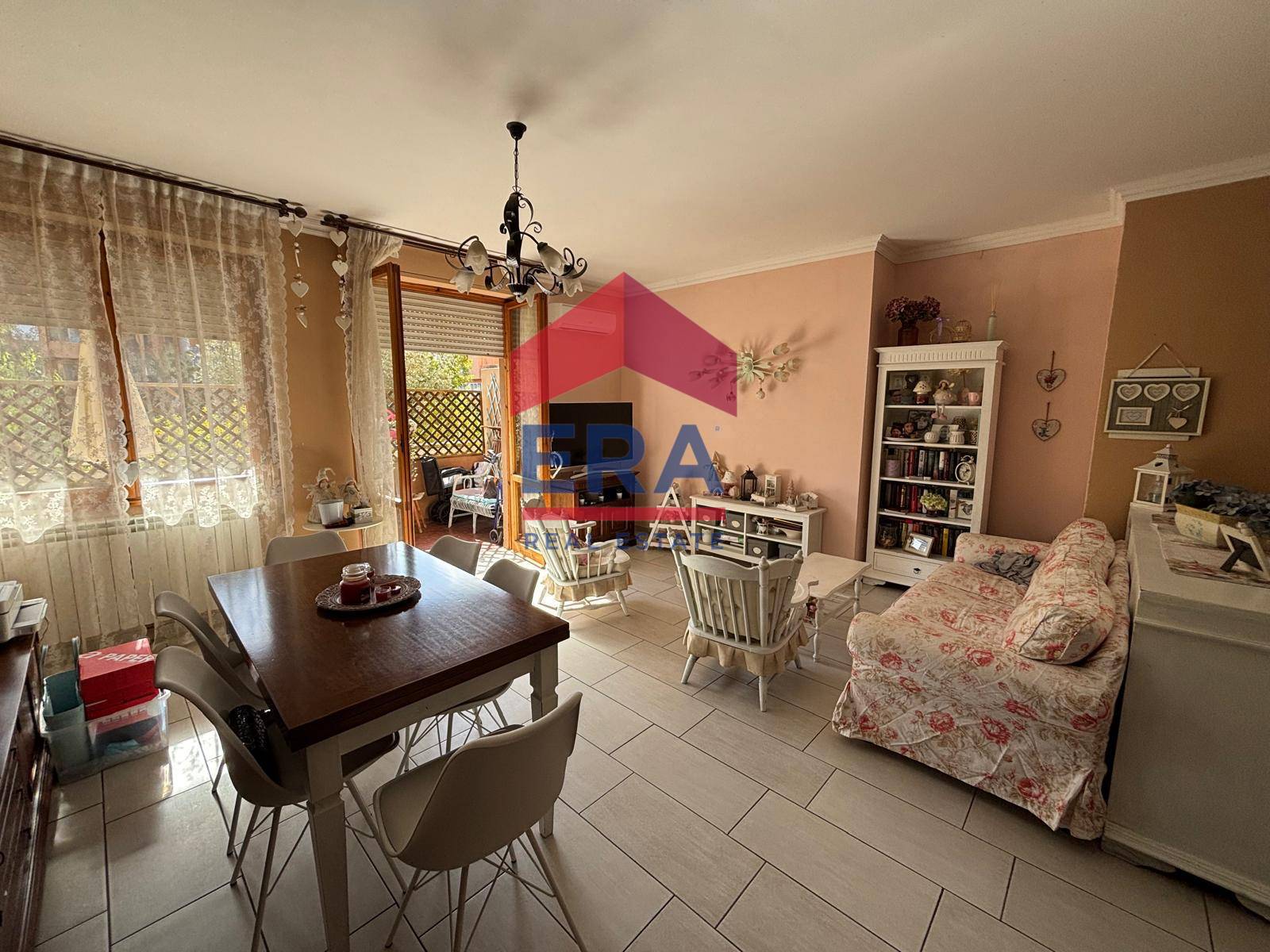 Appartamento in vendita a Roma, Ardeatino