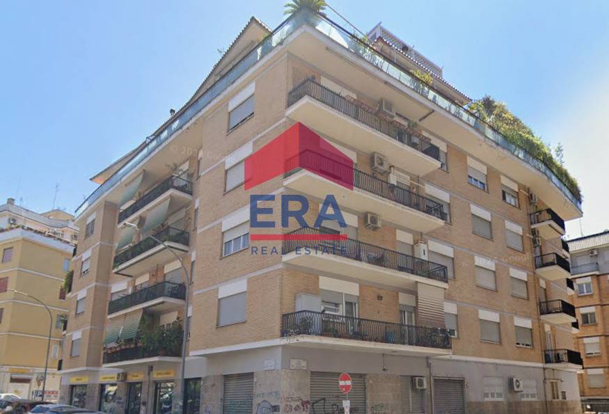 Appartamento in vendita a Roma, Villa Lais