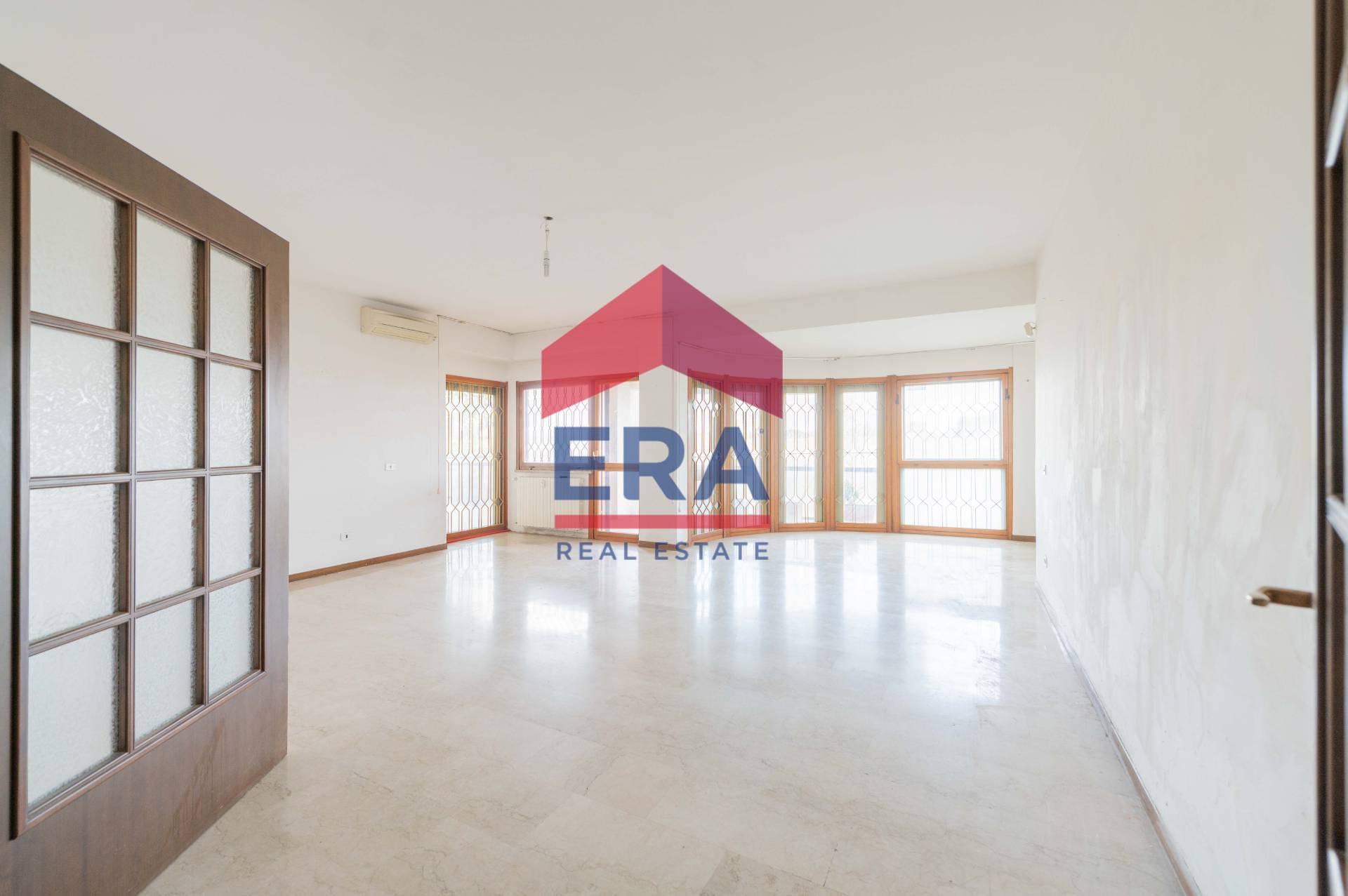 Appartamento in vendita a Roma, Fonte Meravigliosa