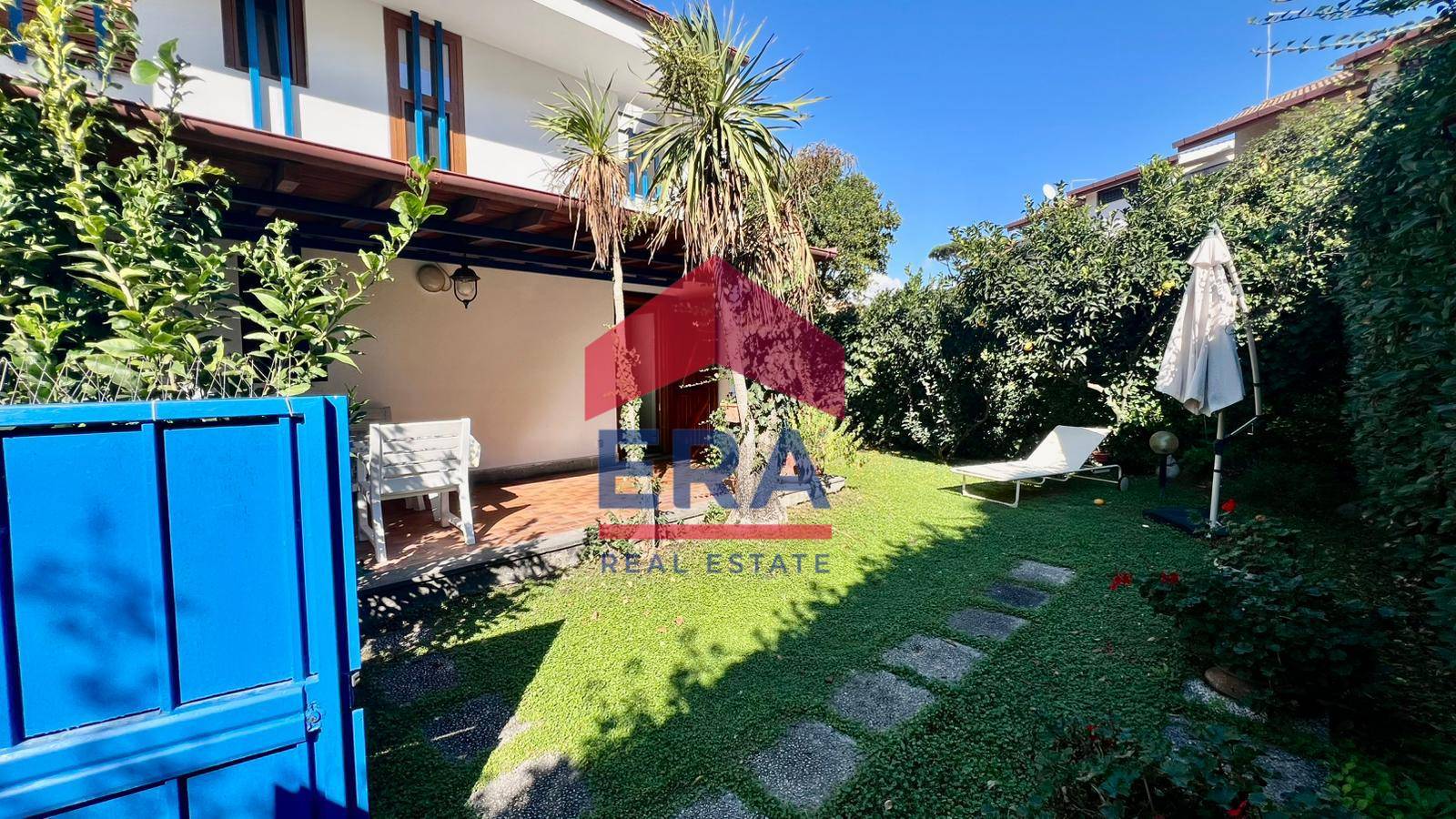 Villa in vendita a Fiumicino, Fregene