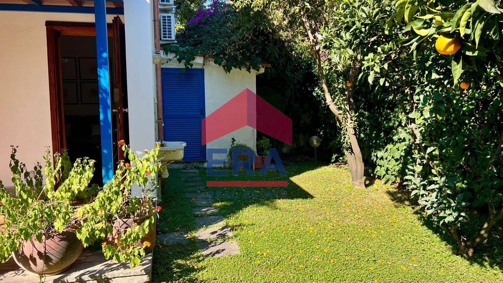 Villa in vendita a Fiumicino, Fregene