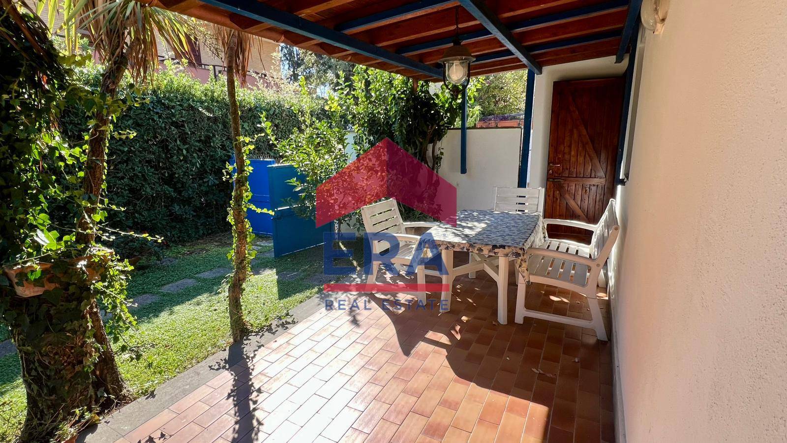 Villa in vendita a Fiumicino, Fregene