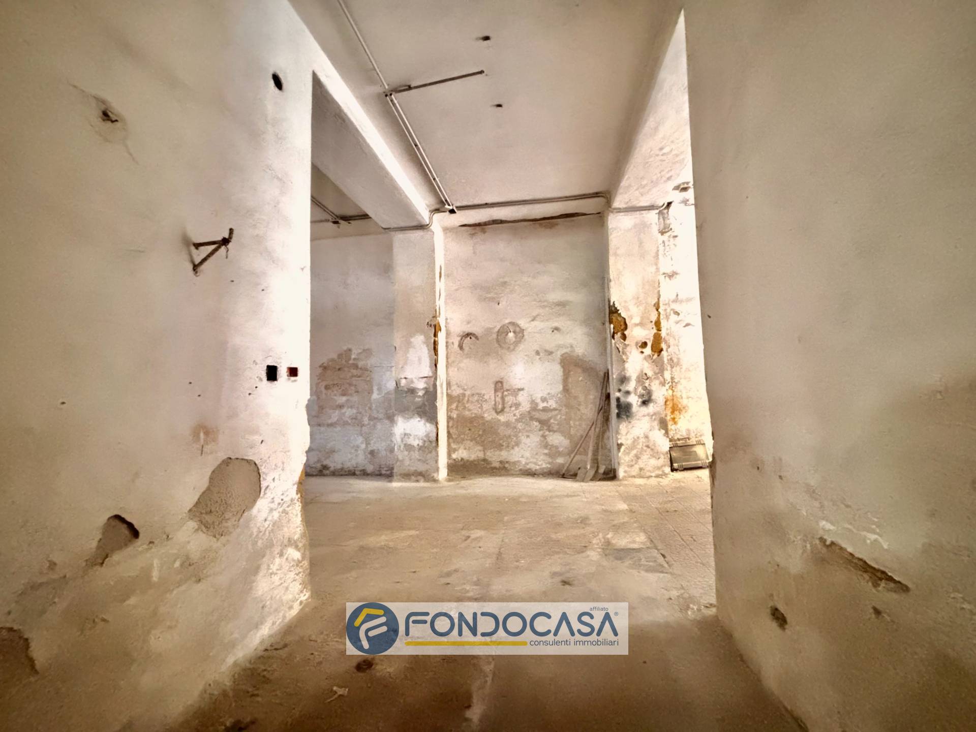 Palazzo intero stabile in vendita a Sant'Antimo