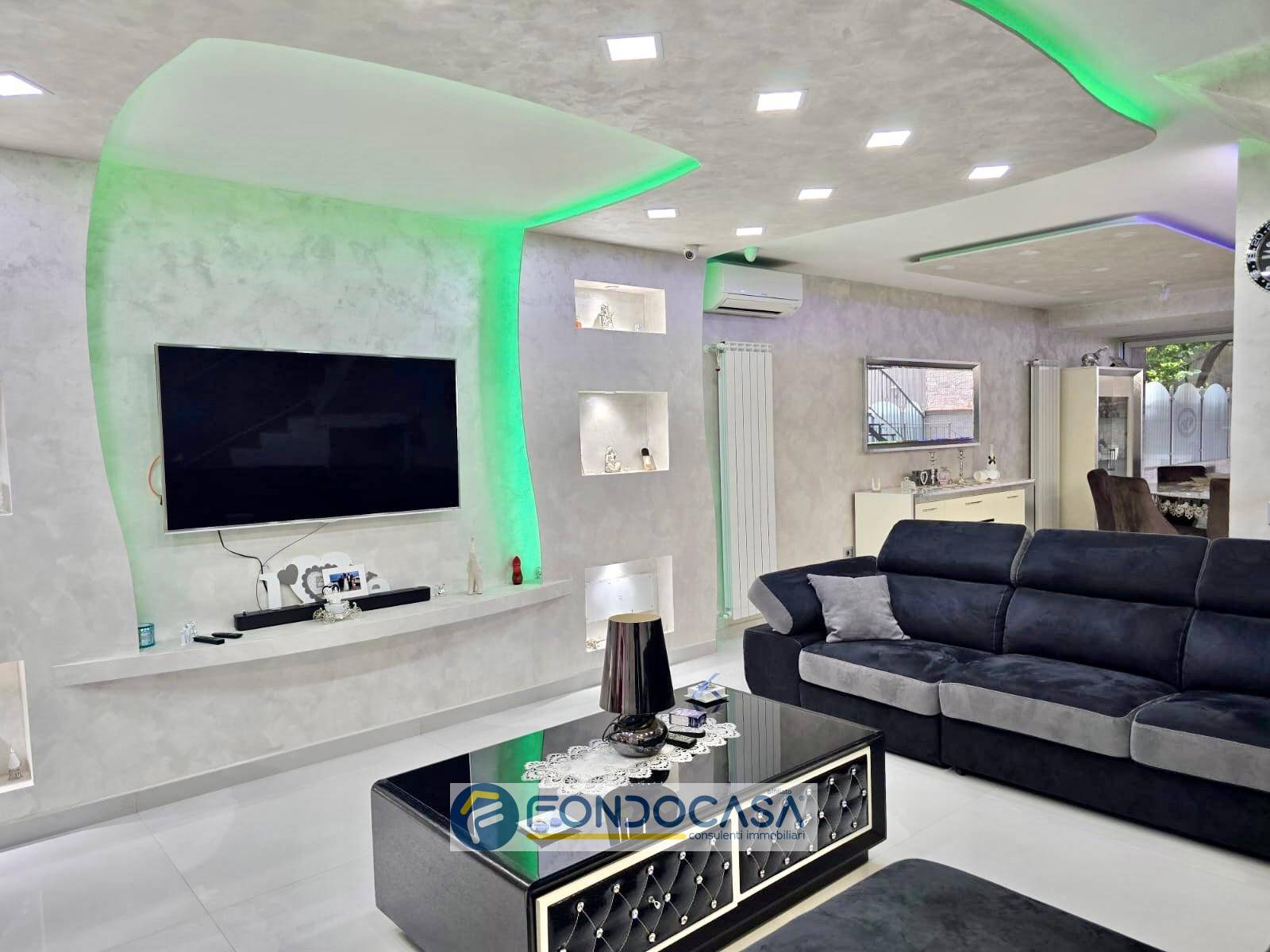 Villino a schiera in vendita a Giugliano in Campania