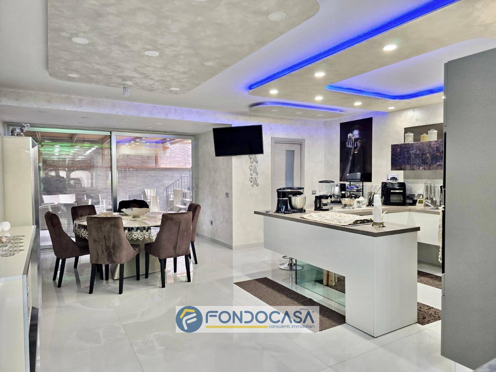 Villino a schiera in vendita a Giugliano in Campania