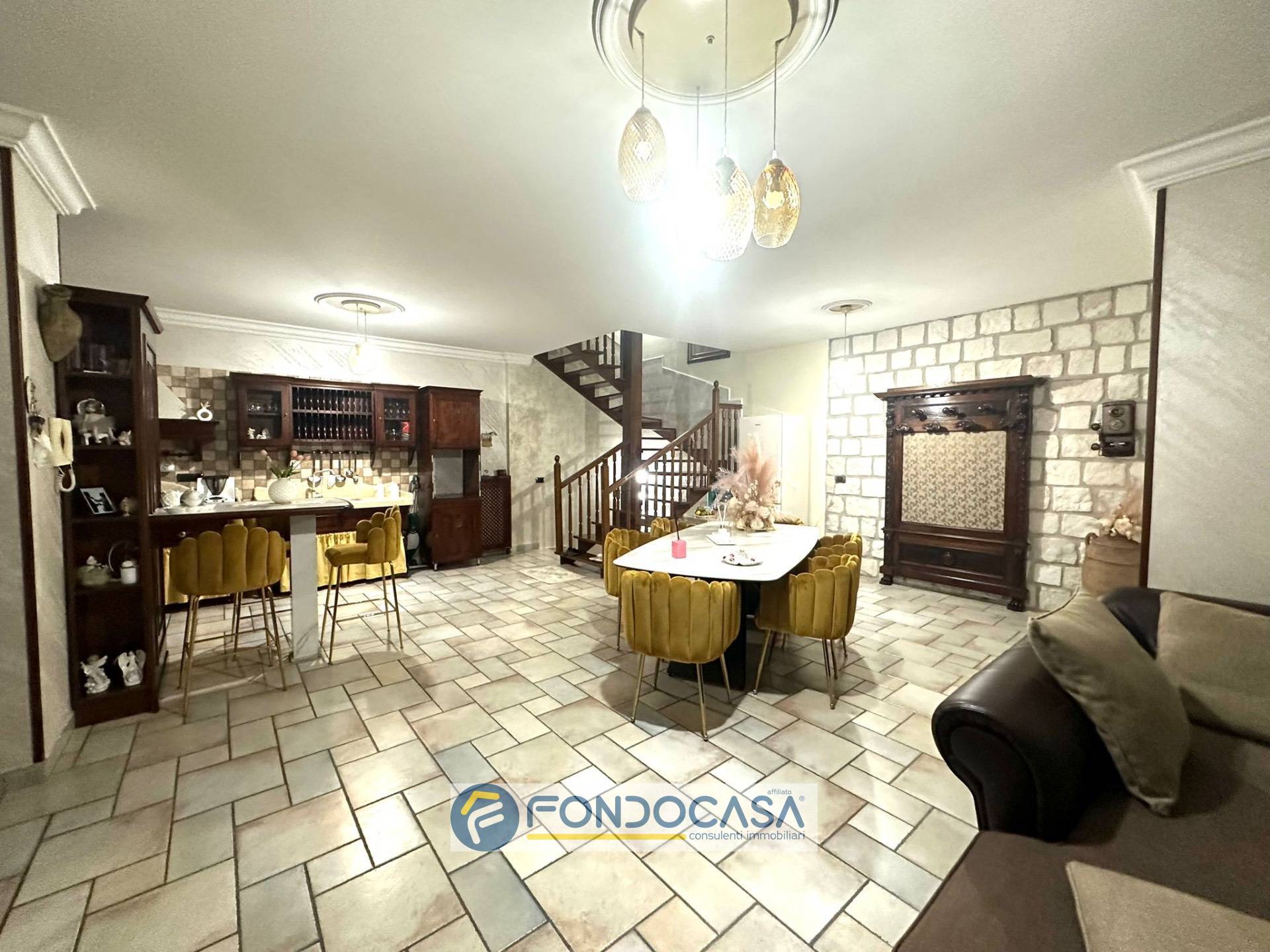 Villa in vendita a Orta di Atella