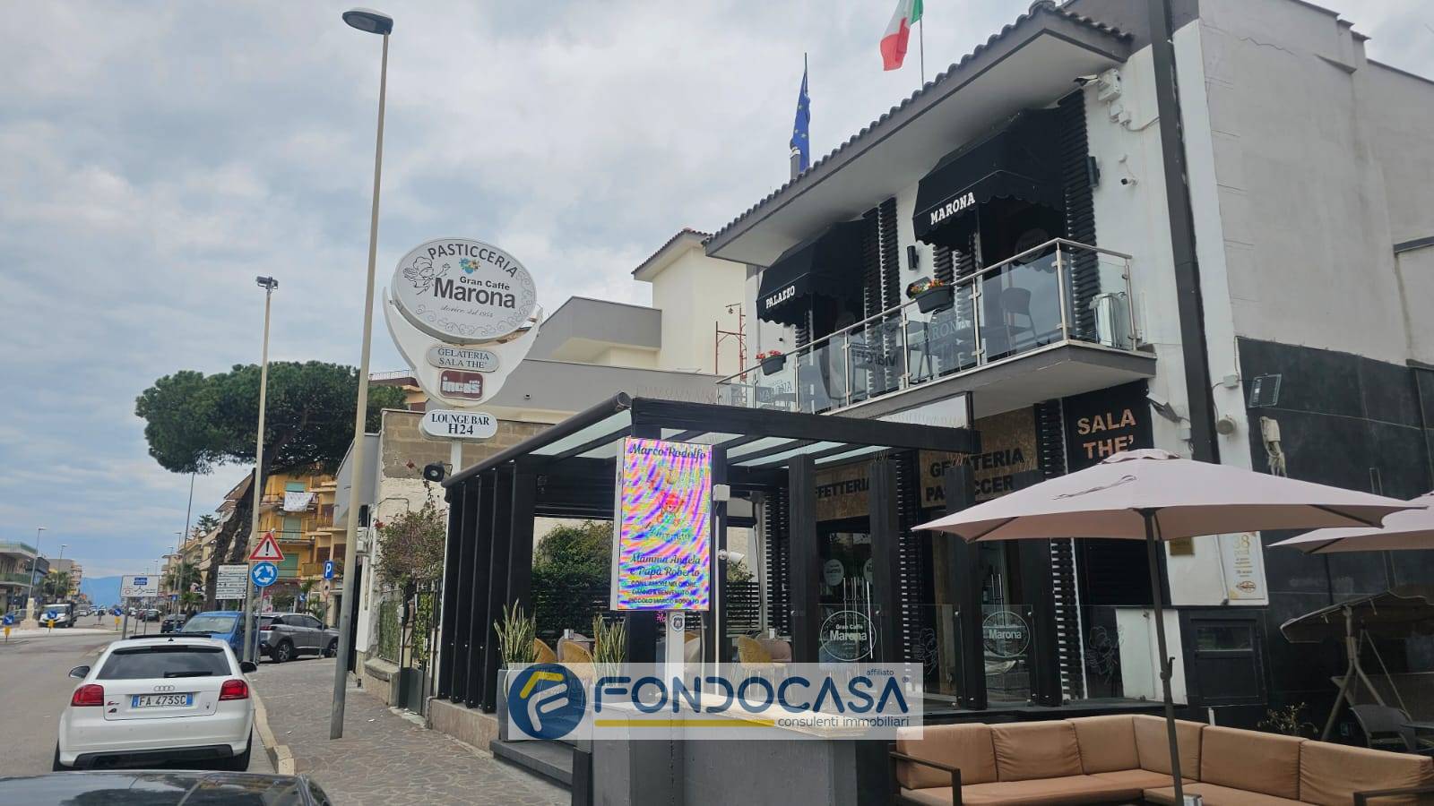 Locale commerciale in vendita a Mondragone