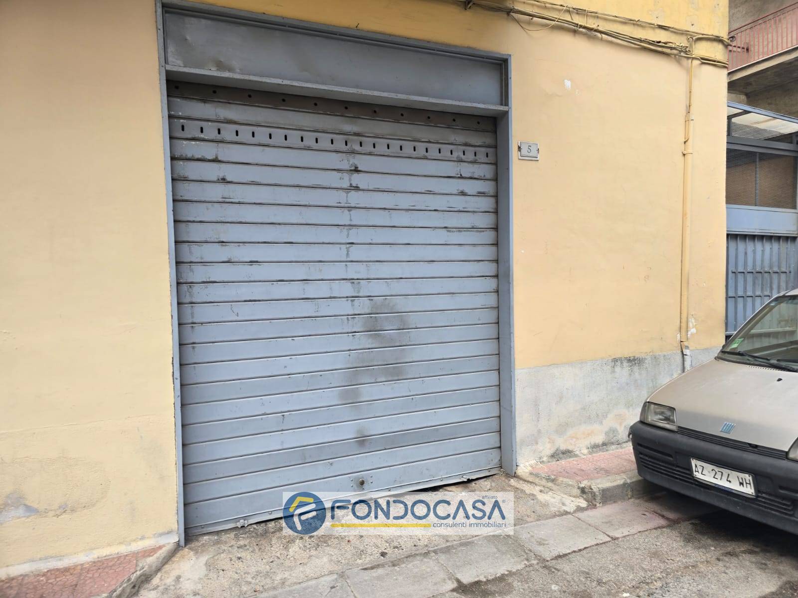 Magazzino in vendita a Sant'Arpino