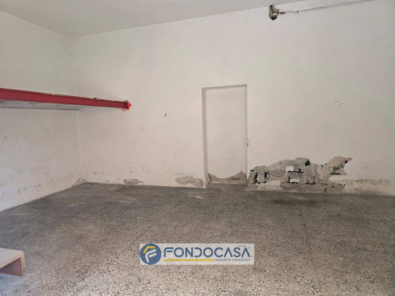 Magazzino in vendita a Sant'Arpino