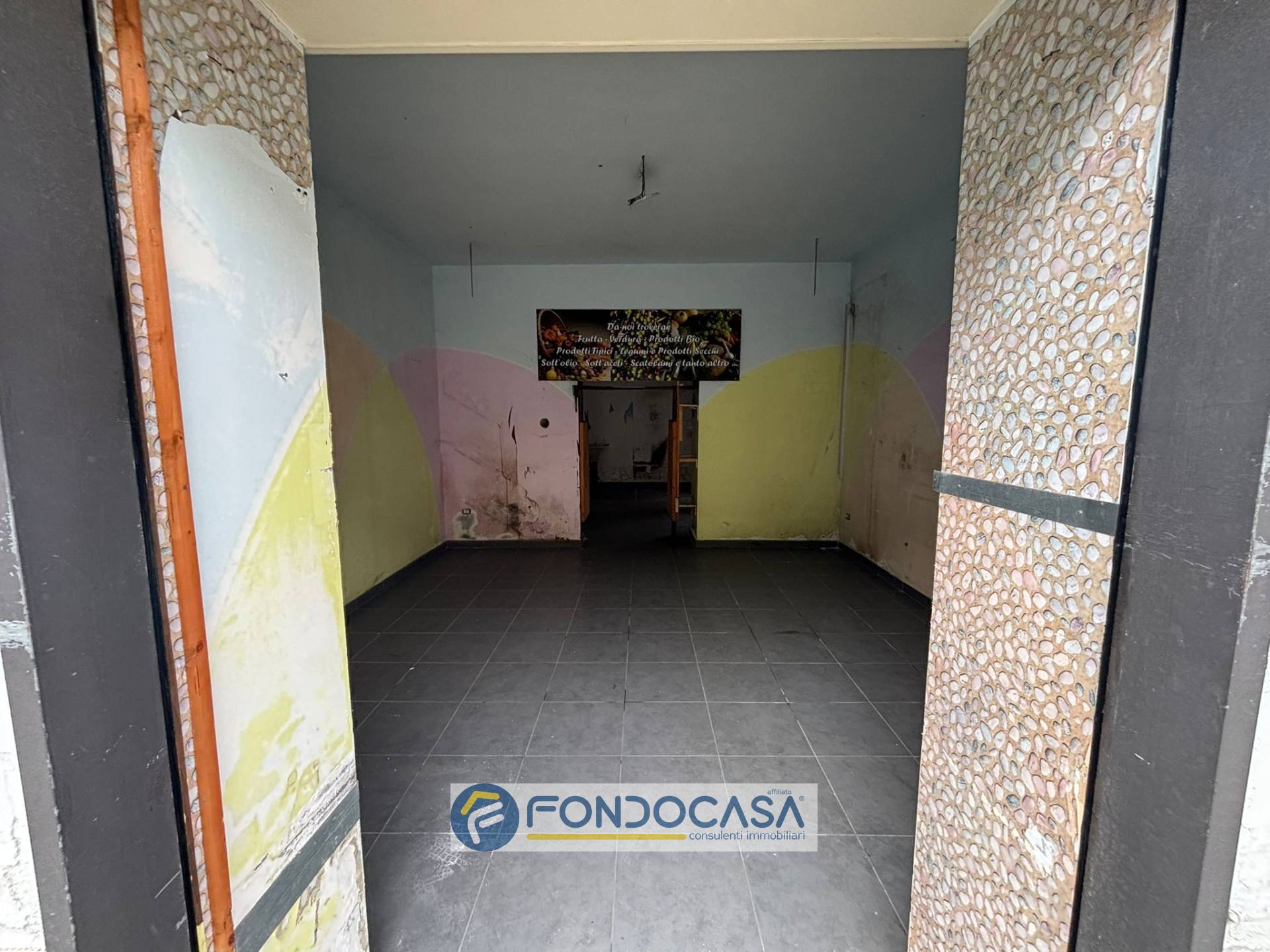 Attivit commerciale in affitto a Sant'Antimo