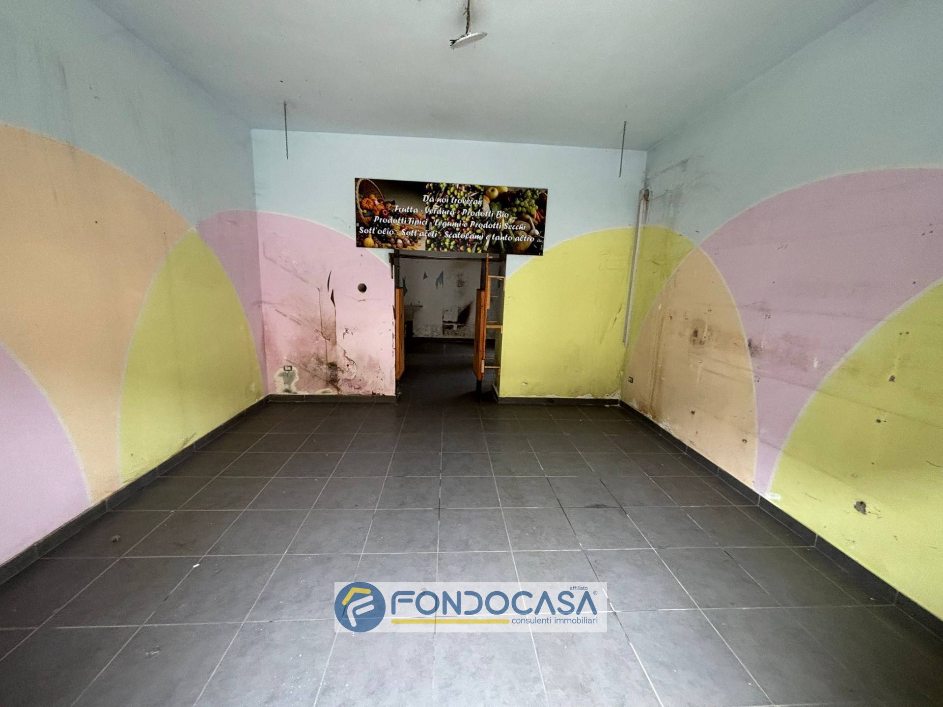 Attivit commerciale in affitto a Sant'Antimo