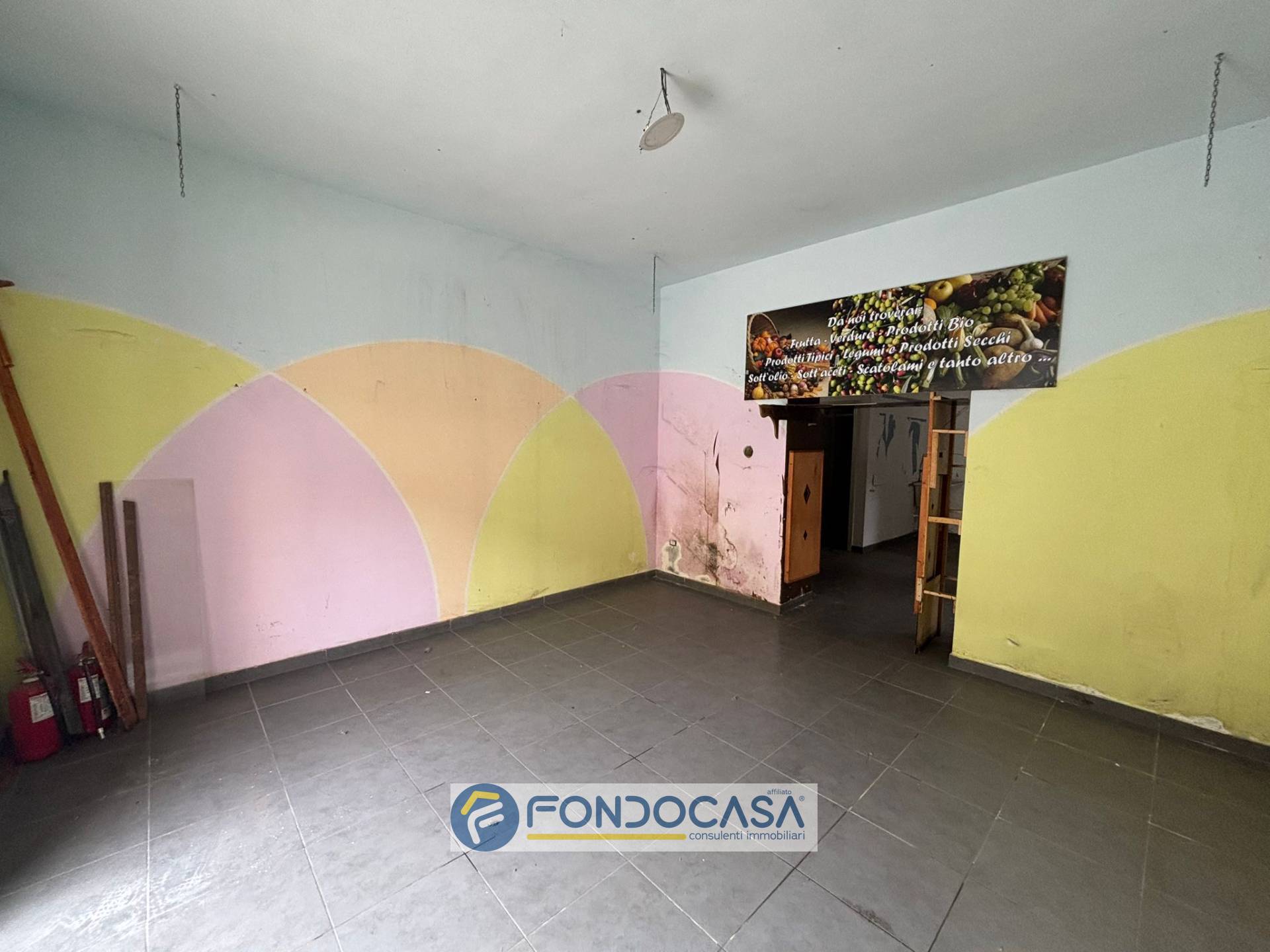 Attivit commerciale in affitto a Sant'Antimo