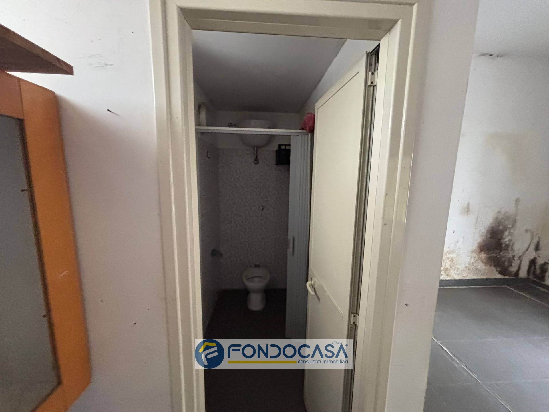 Attivit commerciale in affitto a Sant'Antimo