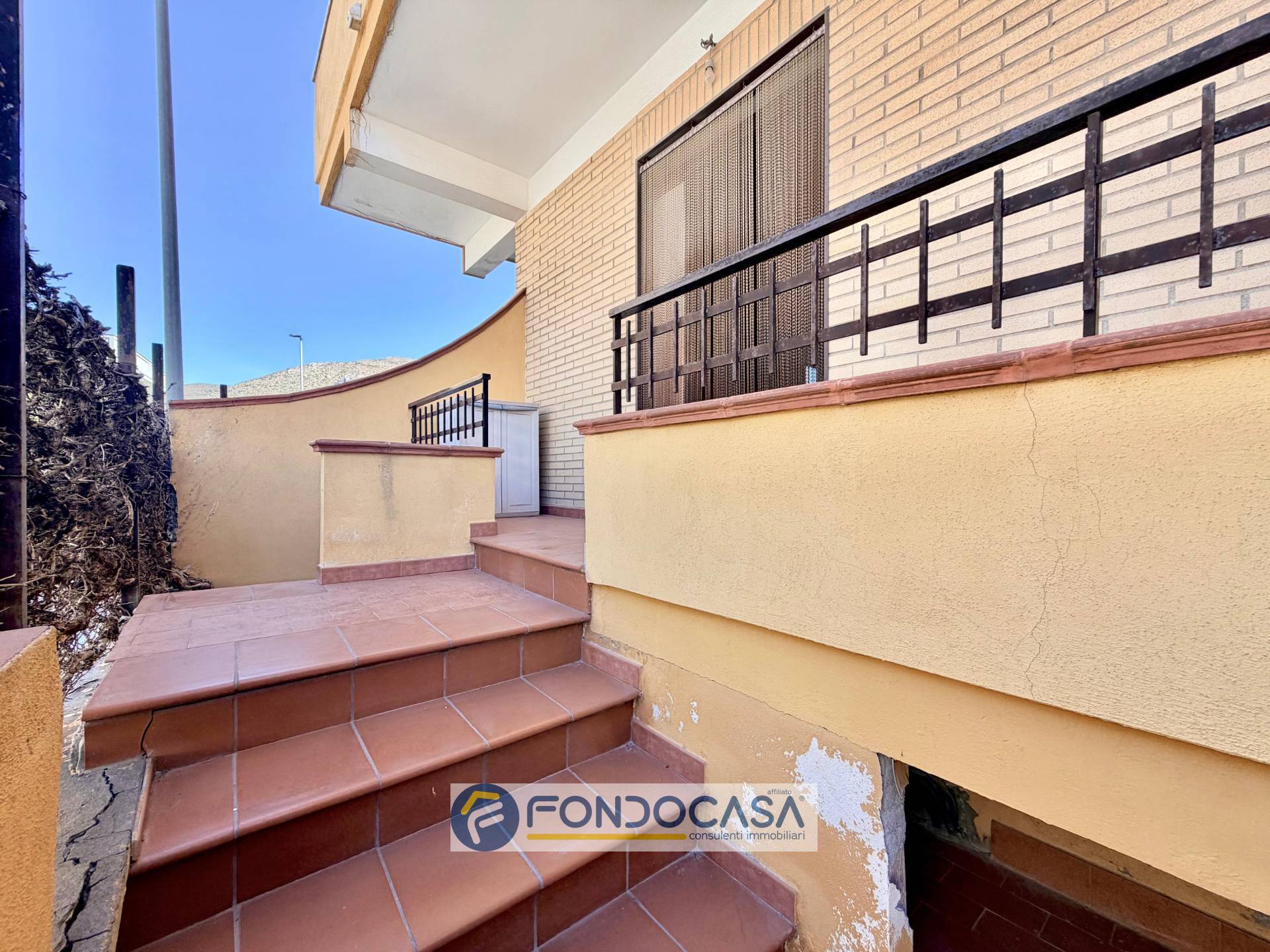 Casa semindipendente in vendita a Mondragone