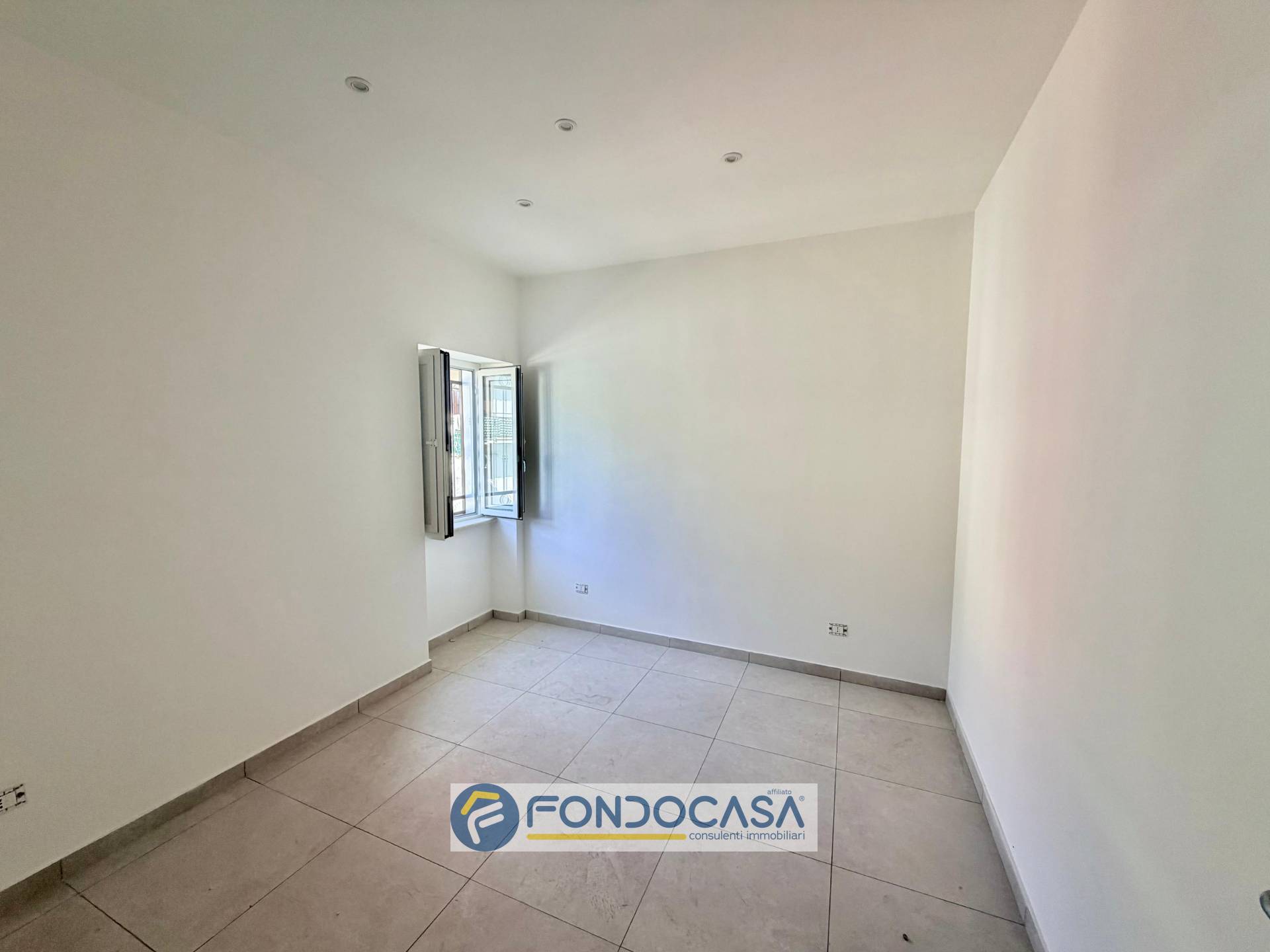 Appartamento in vendita a Trentola-Ducenta