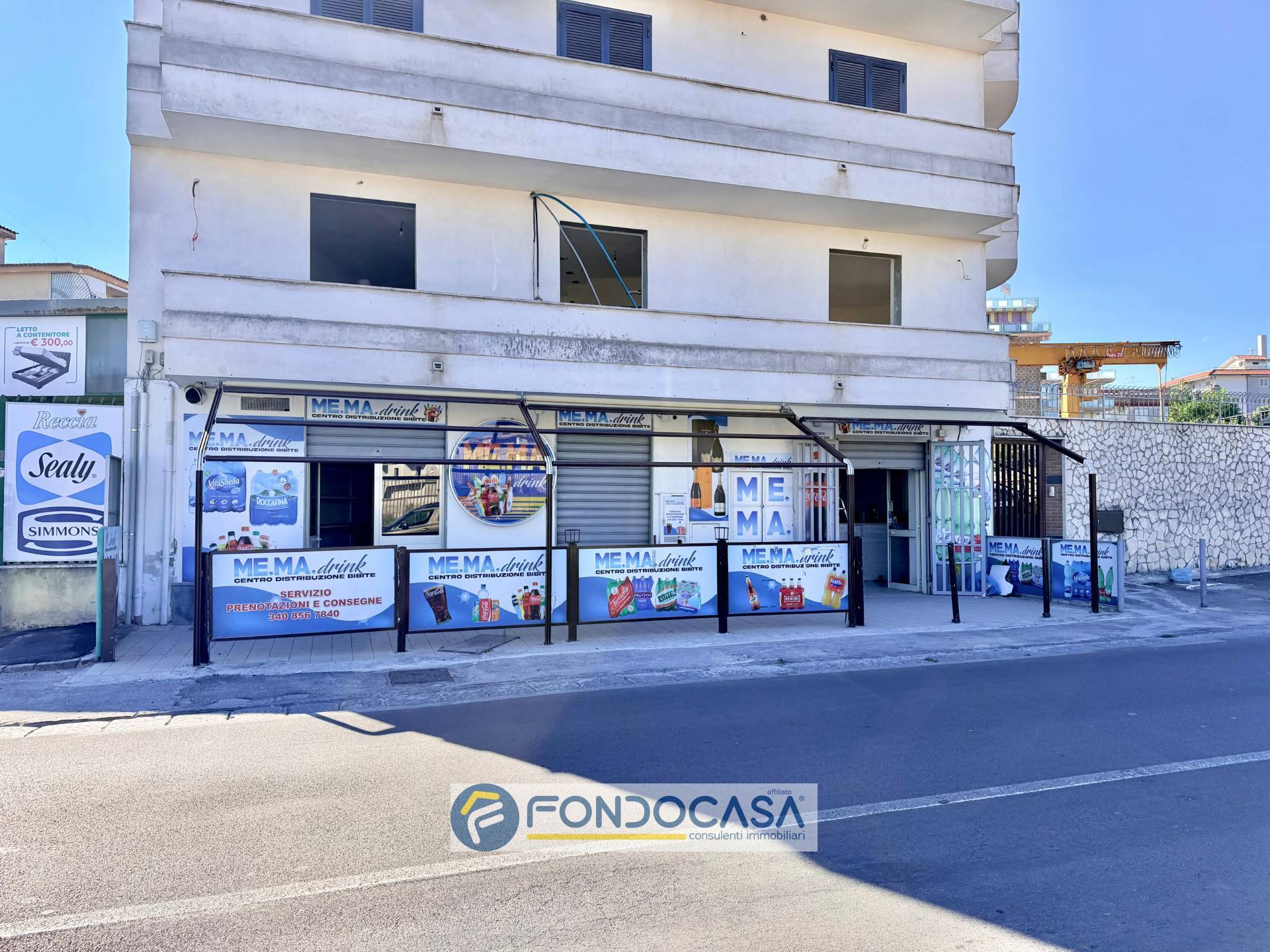 Locale commerciale in affitto a Sant'Antimo