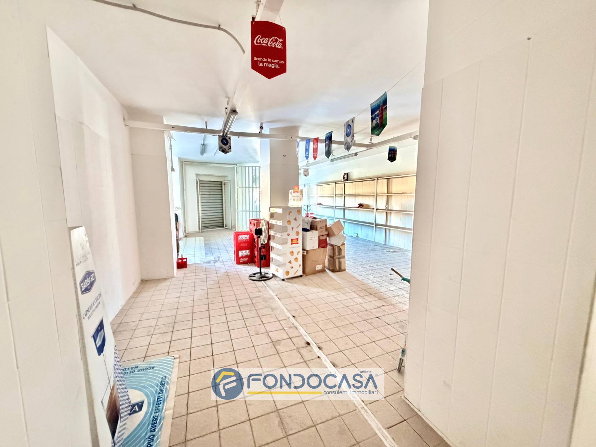 Locale commerciale in affitto a Sant'Antimo
