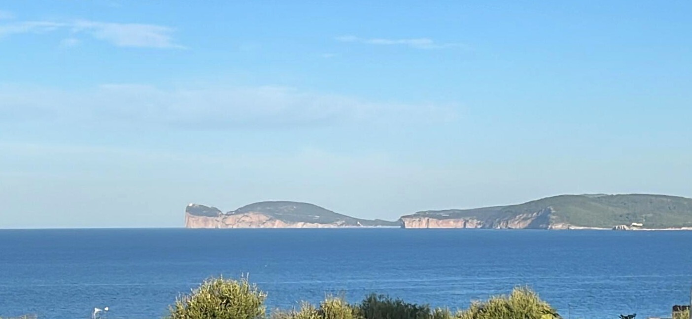 Quadrilocale con giardino in via villa franca de pened�s 38, Alghero