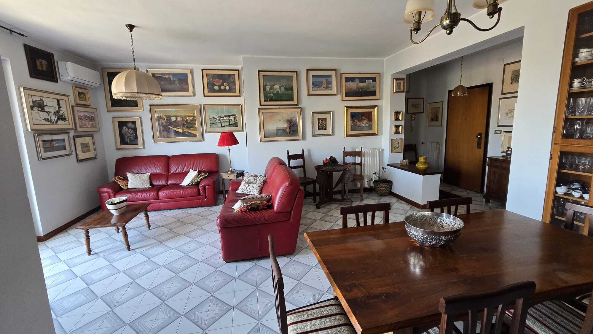 Appartamento con giardino in via principessa iolanda di savoia 68, Sassari