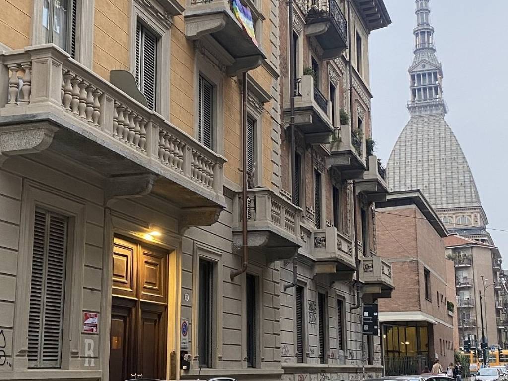 Loft in vendita in via montebello 30, Torino
