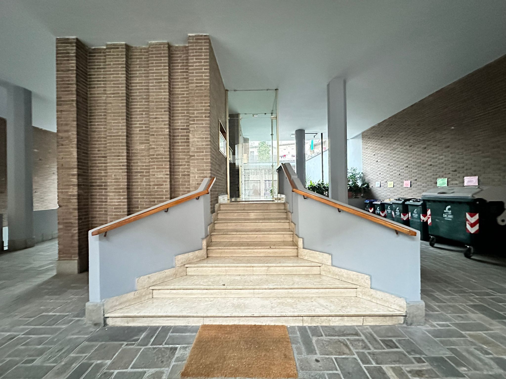 Box/Garage 13mq in vendita in via pesaro 45, Torino