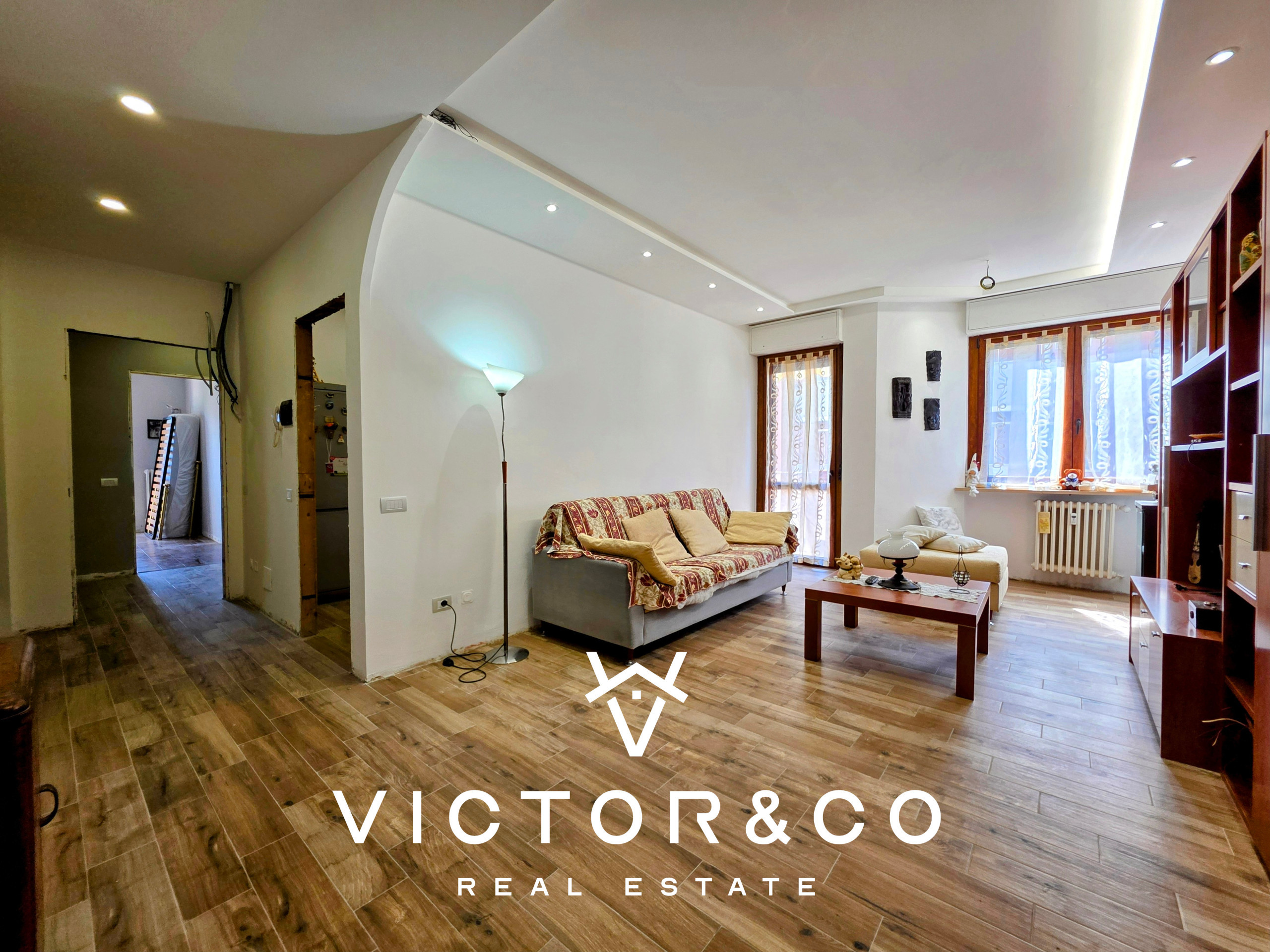 Trilocale con box in via sant'ambrogio snc, Romentino