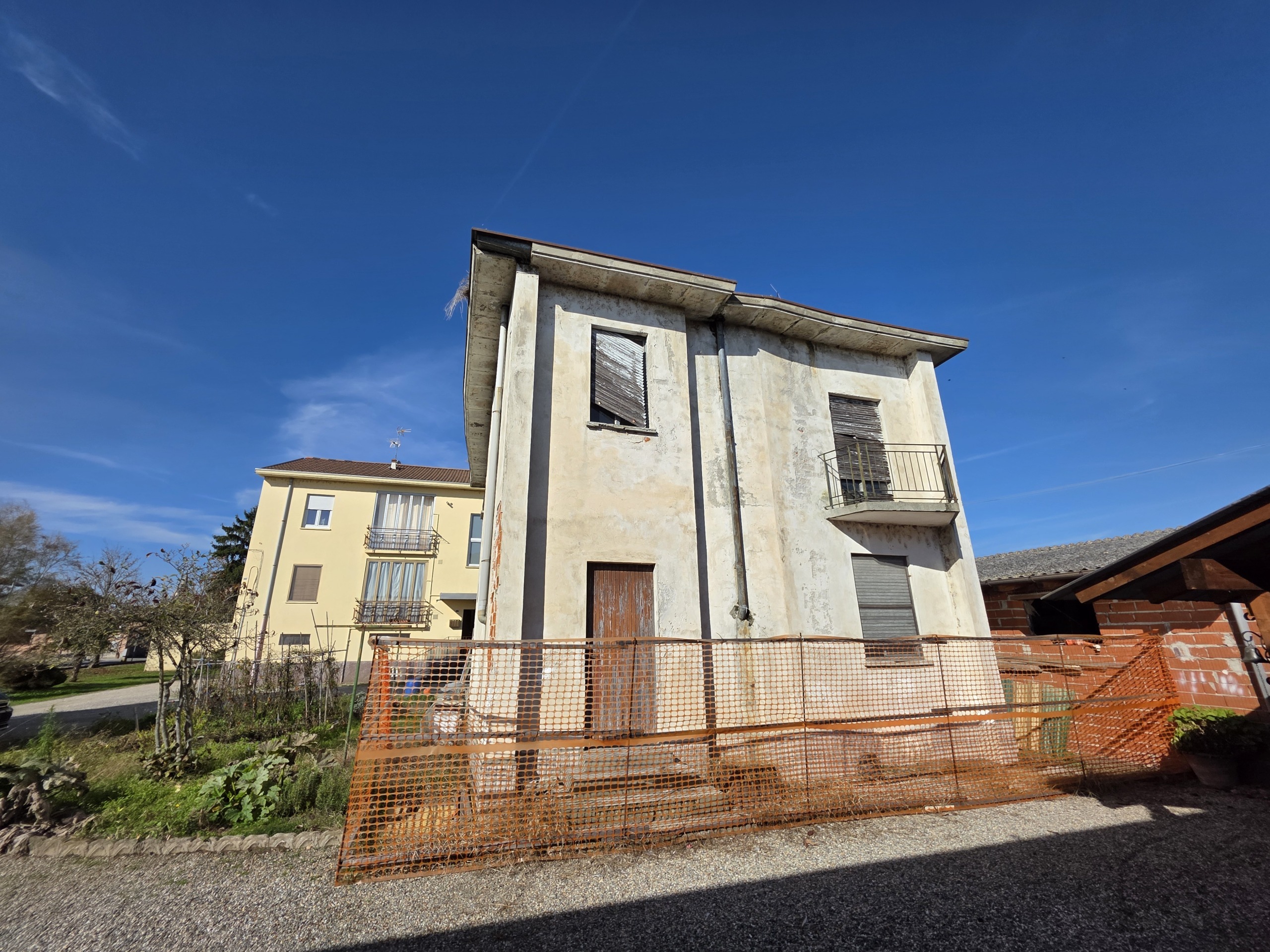 Casa indipendente da ristrutturare in via oberdan snc, Tornaco
