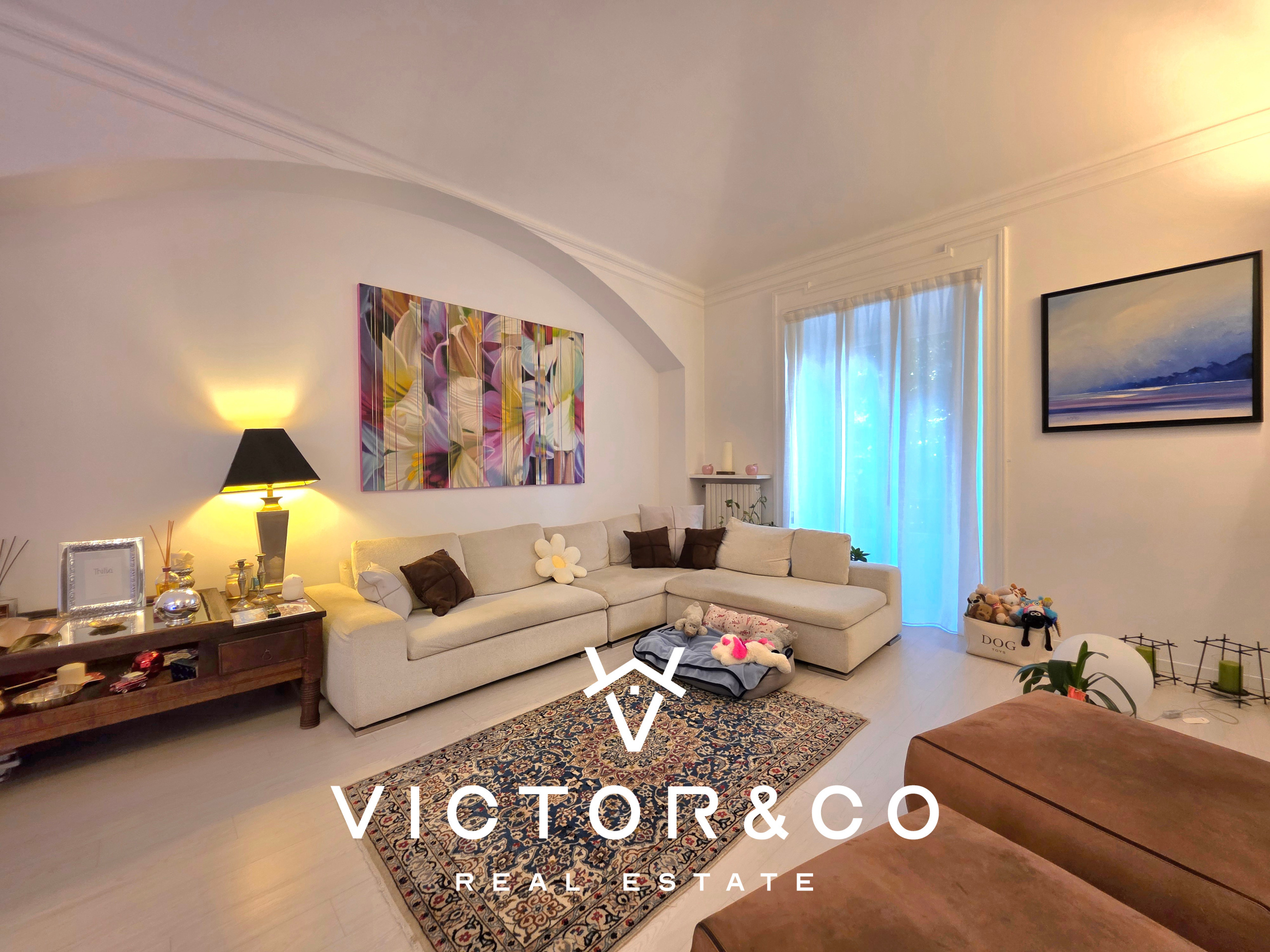 Quadrilocale ristrutturato in via dei caccia snc, Novara