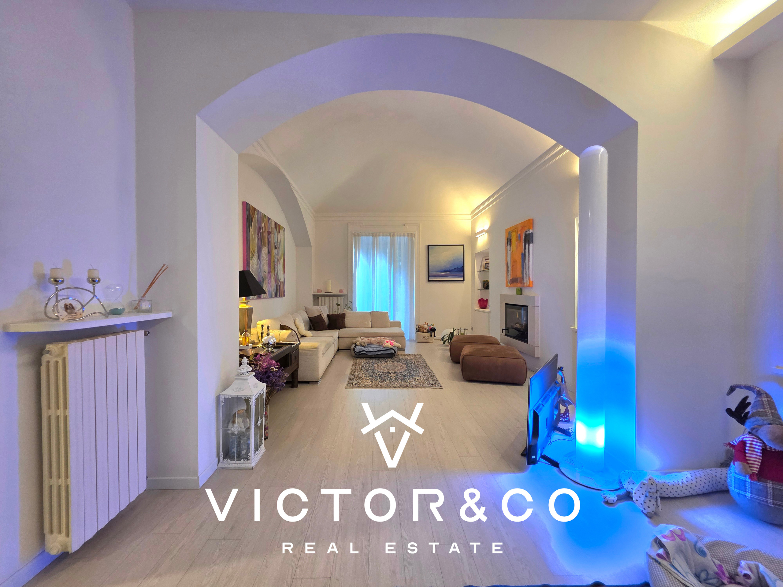 Quadrilocale ristrutturato in via dei caccia snc, Novara