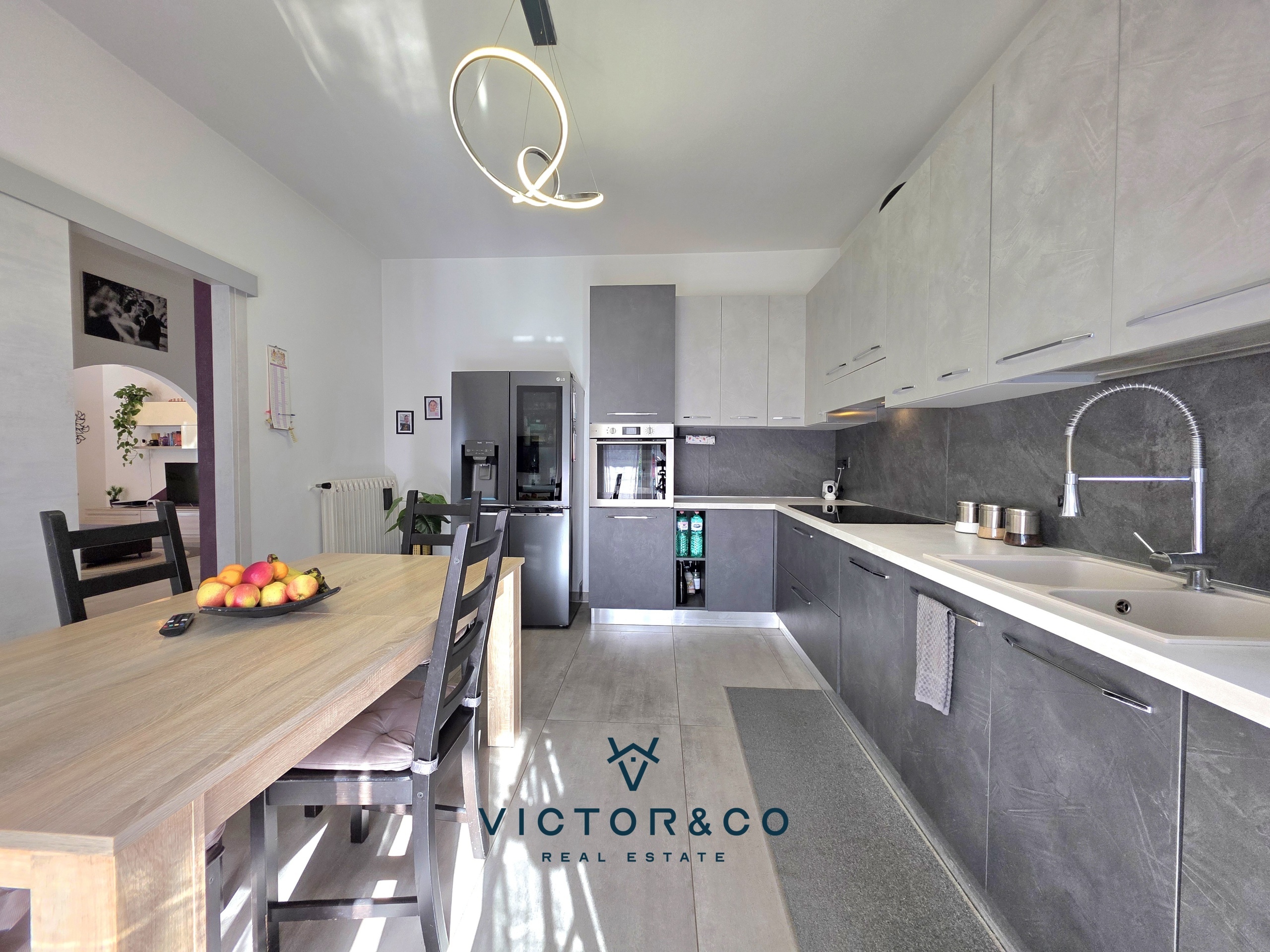 Villa con giardino in via sempione sn, Marano Ticino