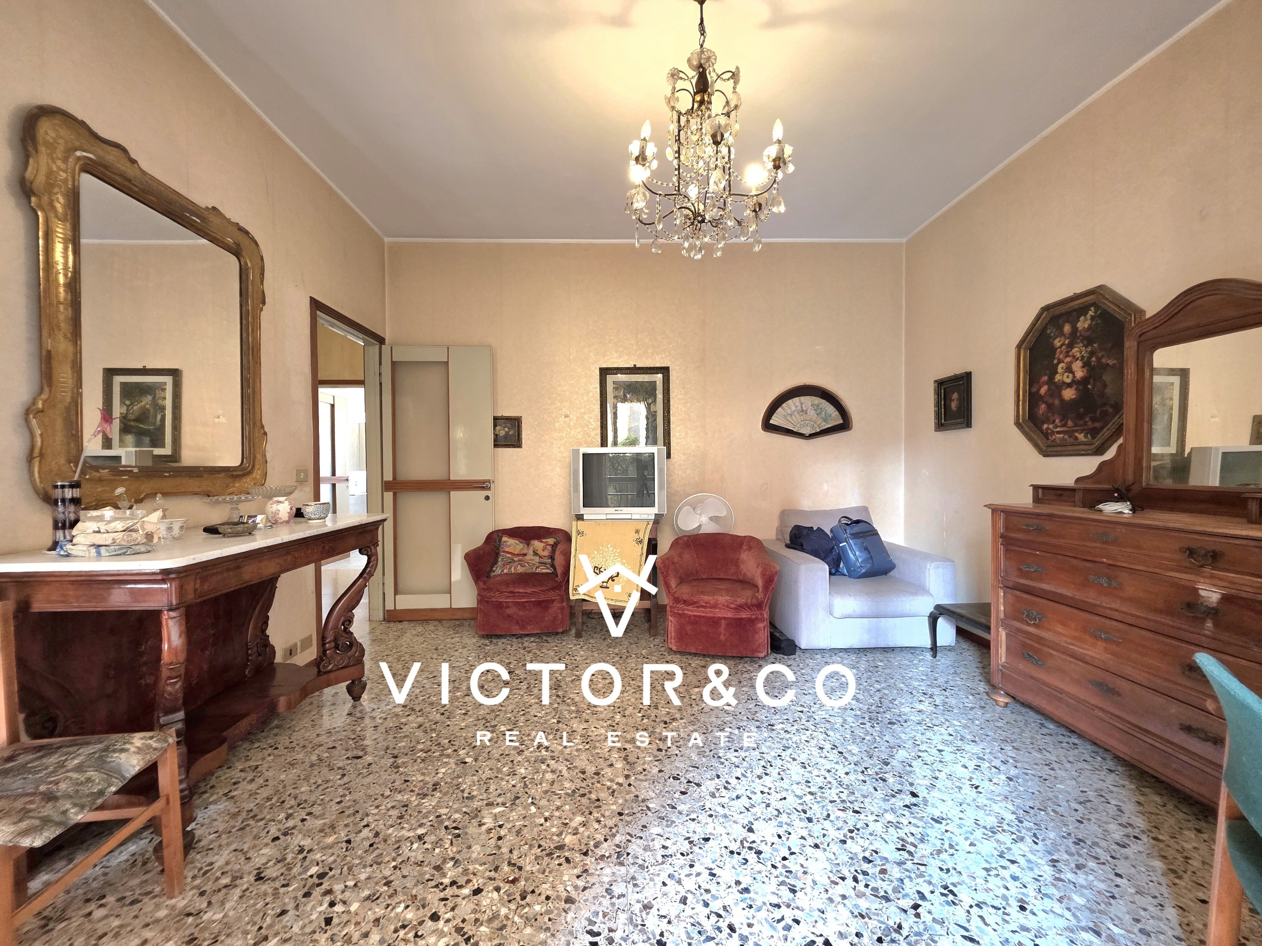 Bilocale con giardino in via giovanni gnifetti 14, Novara