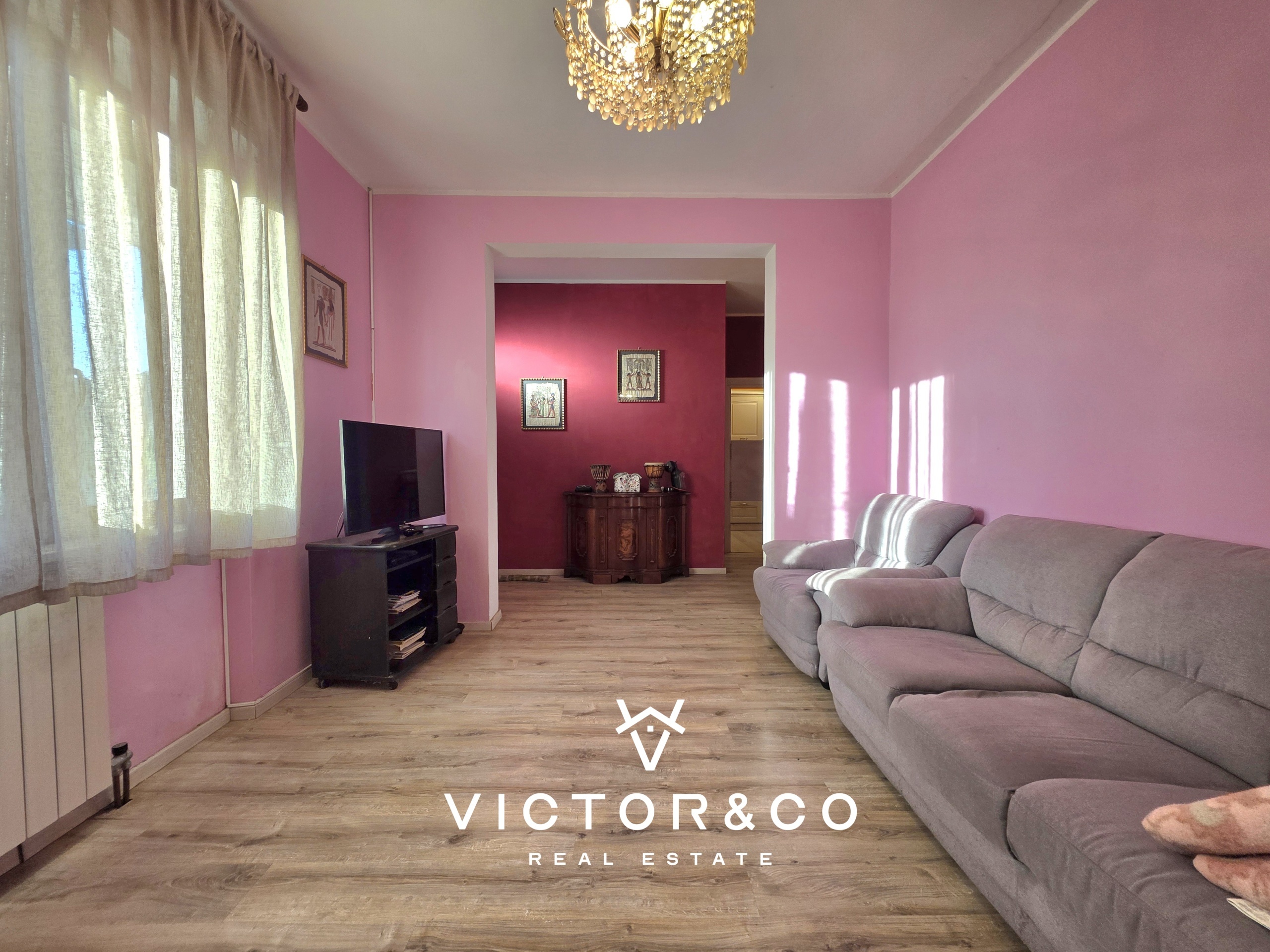 Villa con giardino in via gramoni sn, Novara