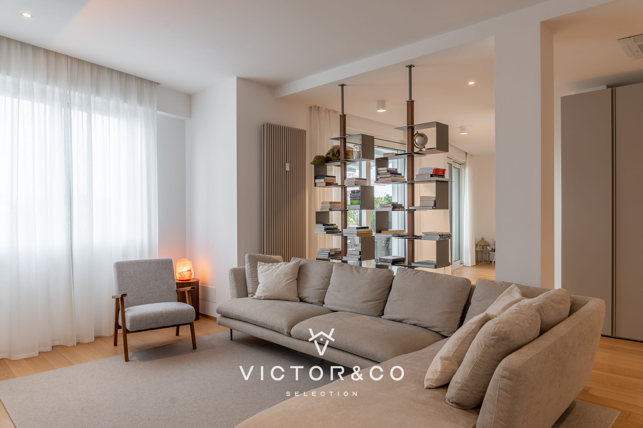 Attico con terrazzi, Novara san martino