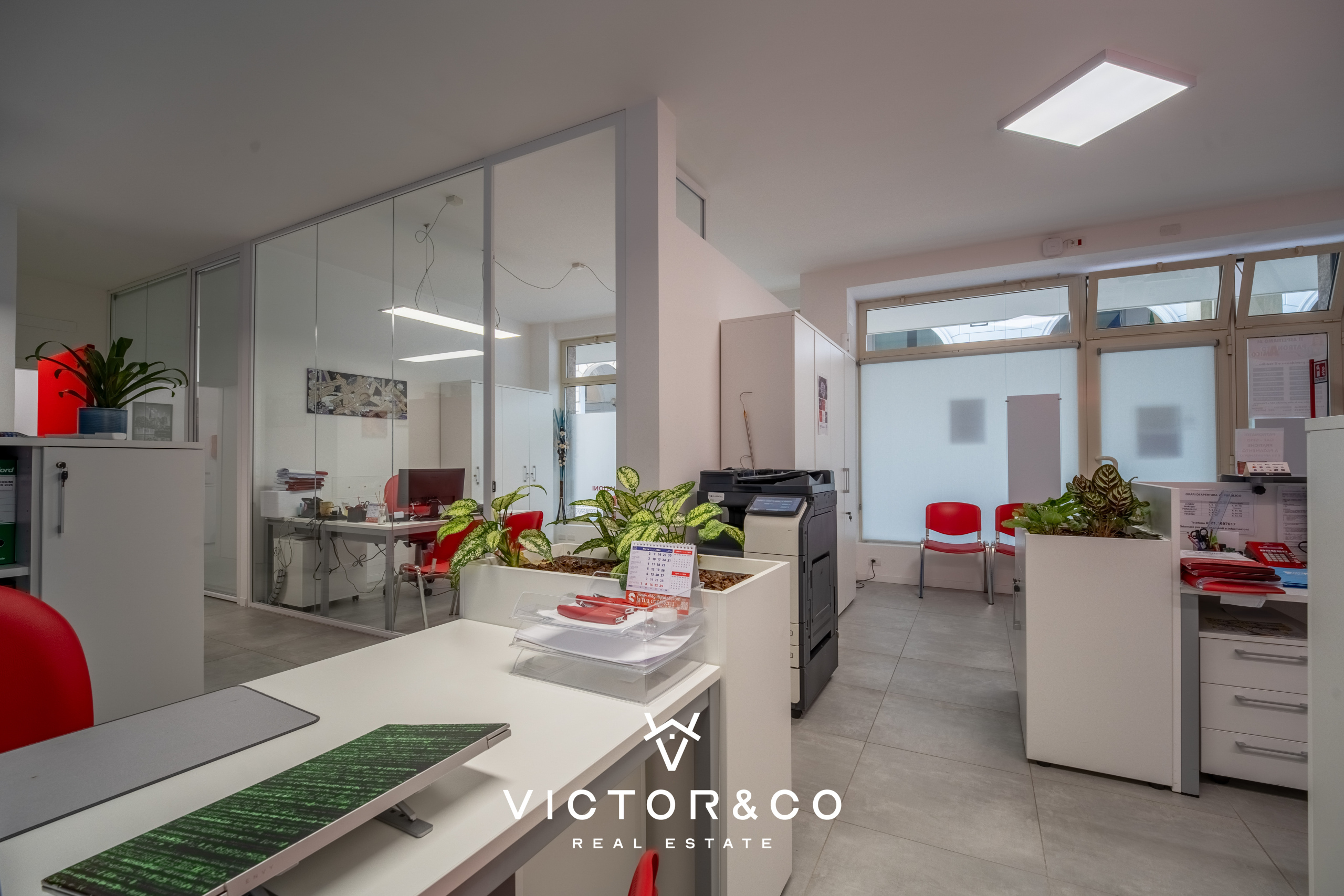 Ufficio ristrutturato in via ettore perrone snc, Novara